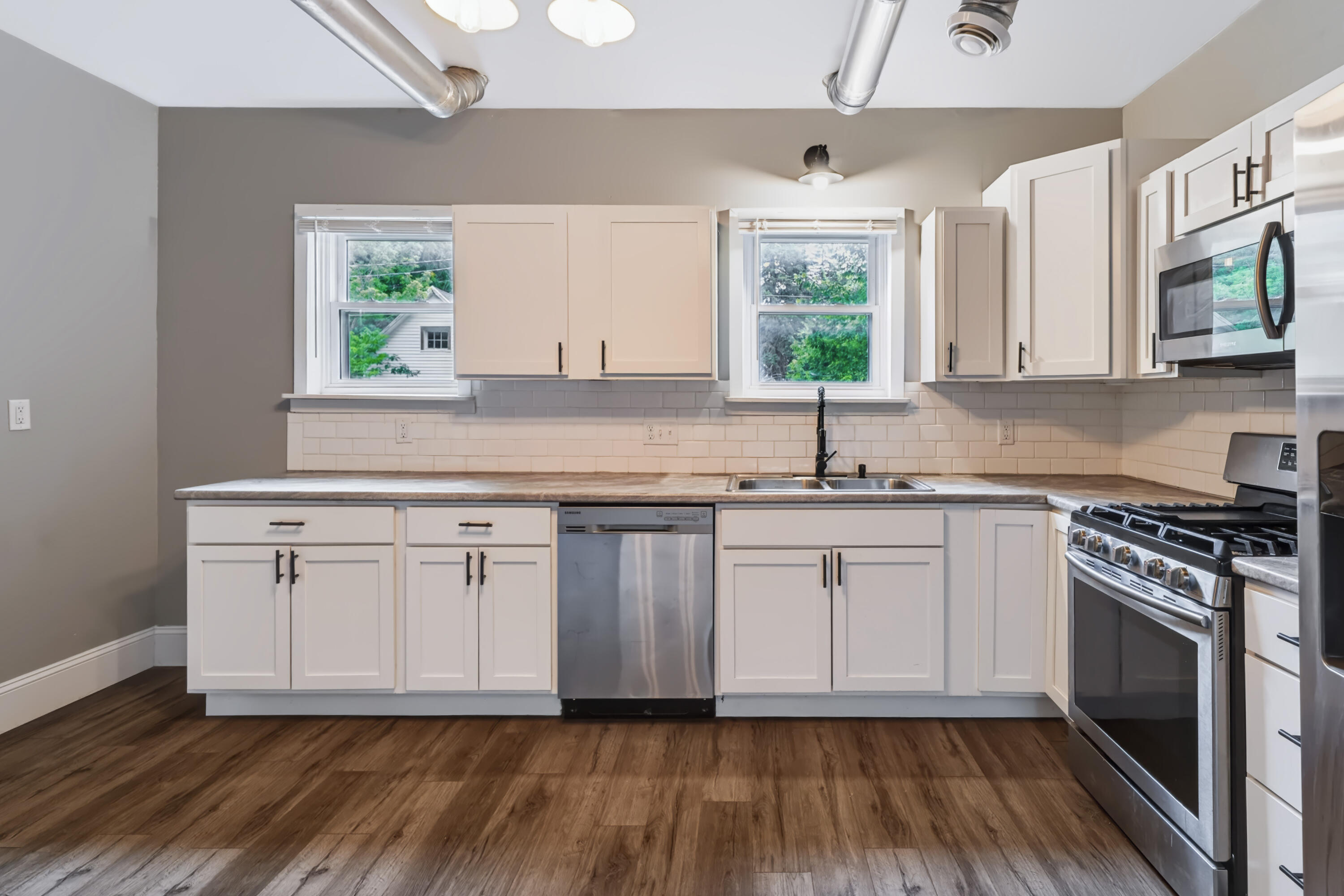 1345 NW Broadway Avenue NW Grand Rapids MI 49504