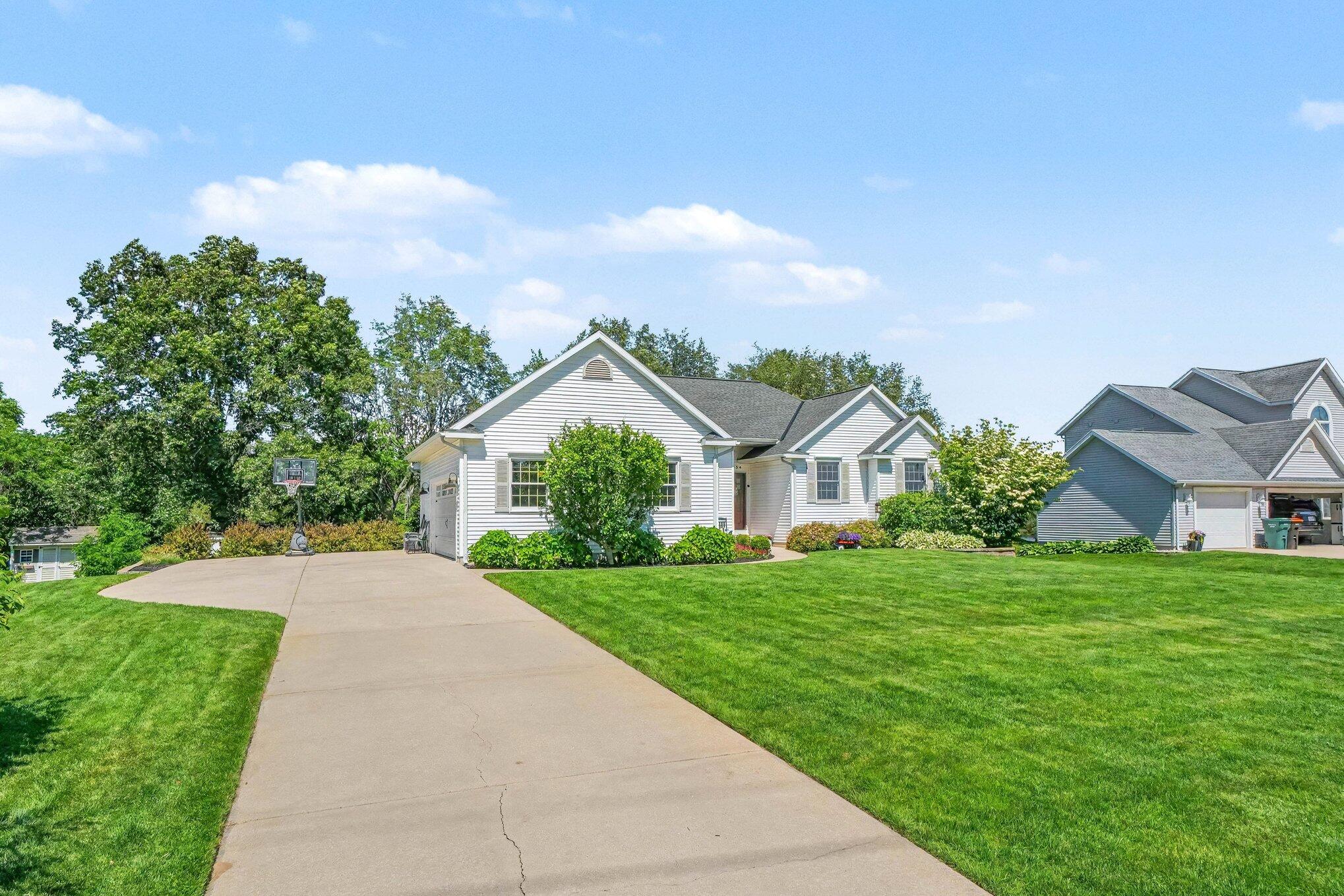 13154 Acacia Drive Grand Haven MI 49417