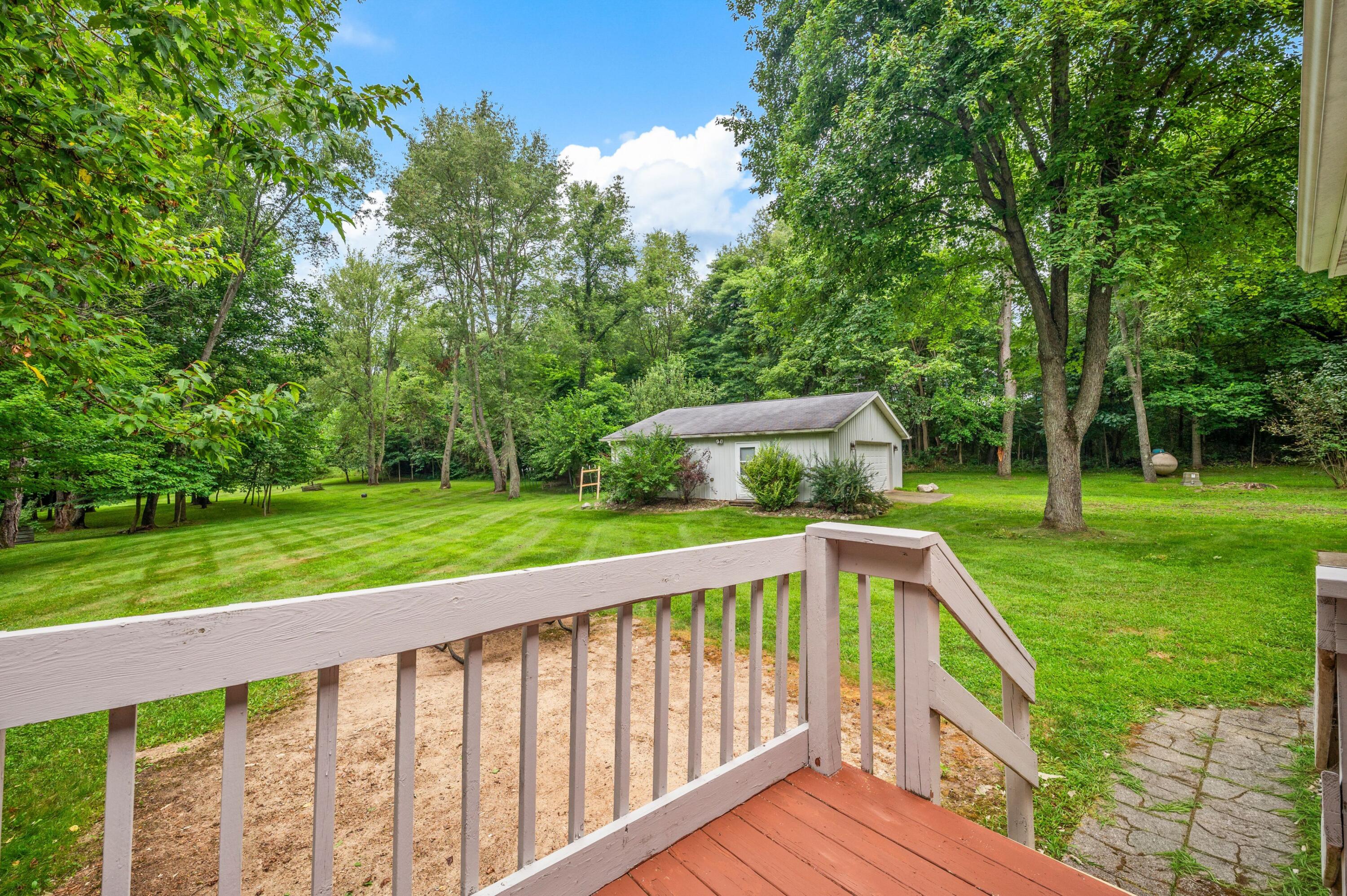 55704 Penn Road Cassopolis MI 49031