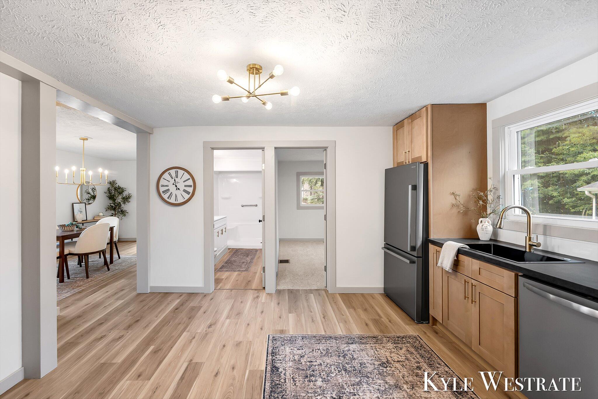 629 Harlan Avenue NE Grand Rapids MI 49503