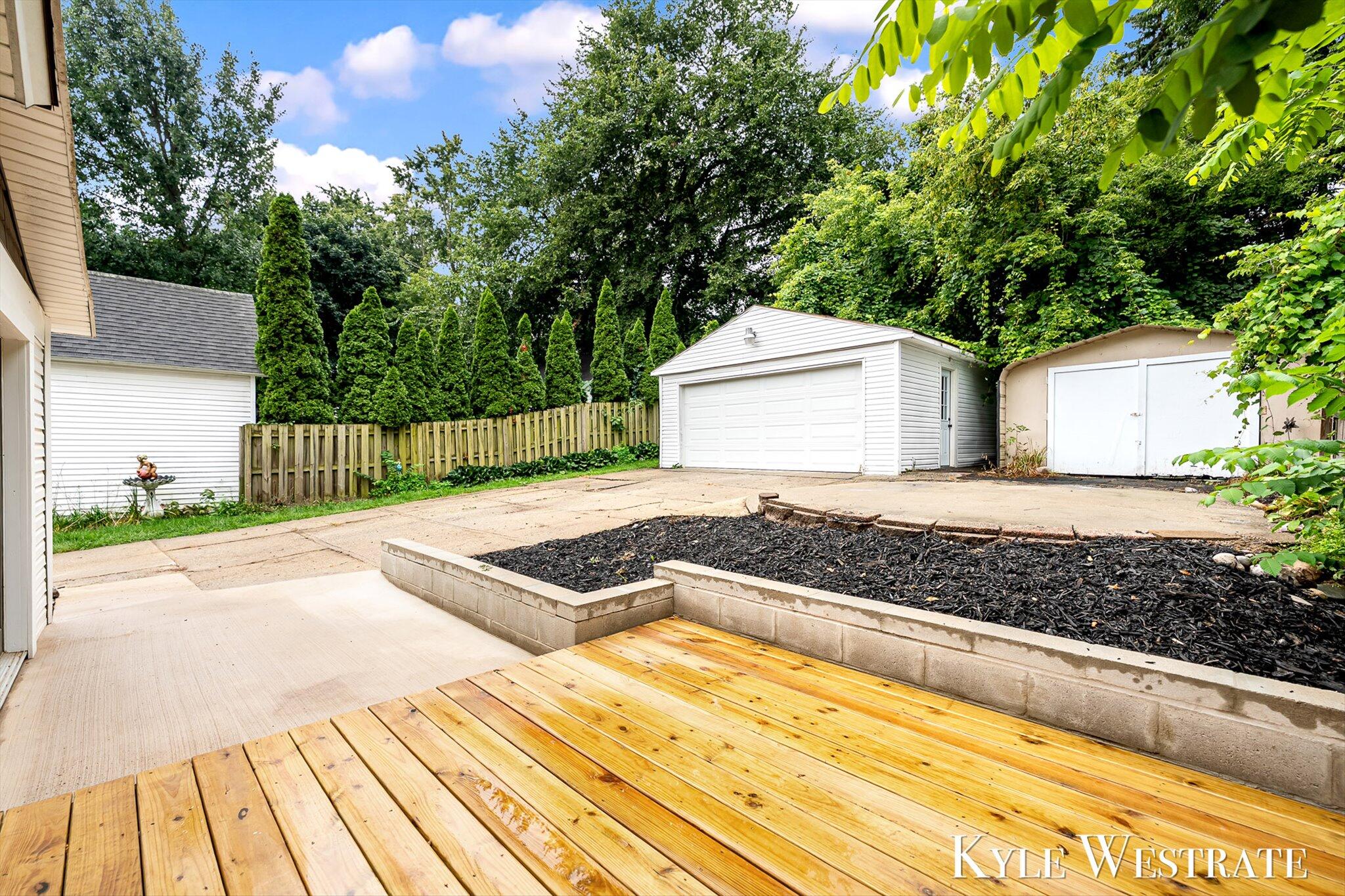 629 Harlan Avenue NE Grand Rapids MI 49503