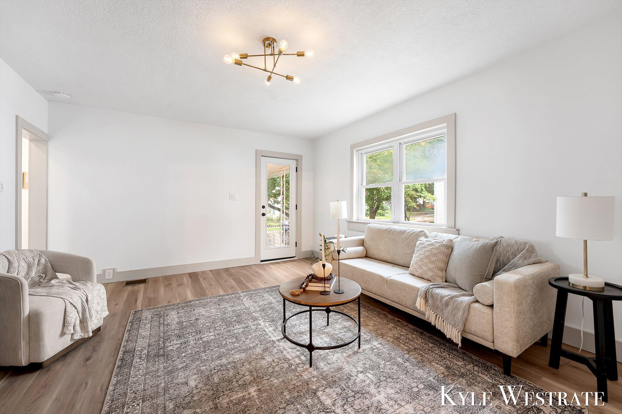 629 Harlan Avenue NE Grand Rapids MI 49503
