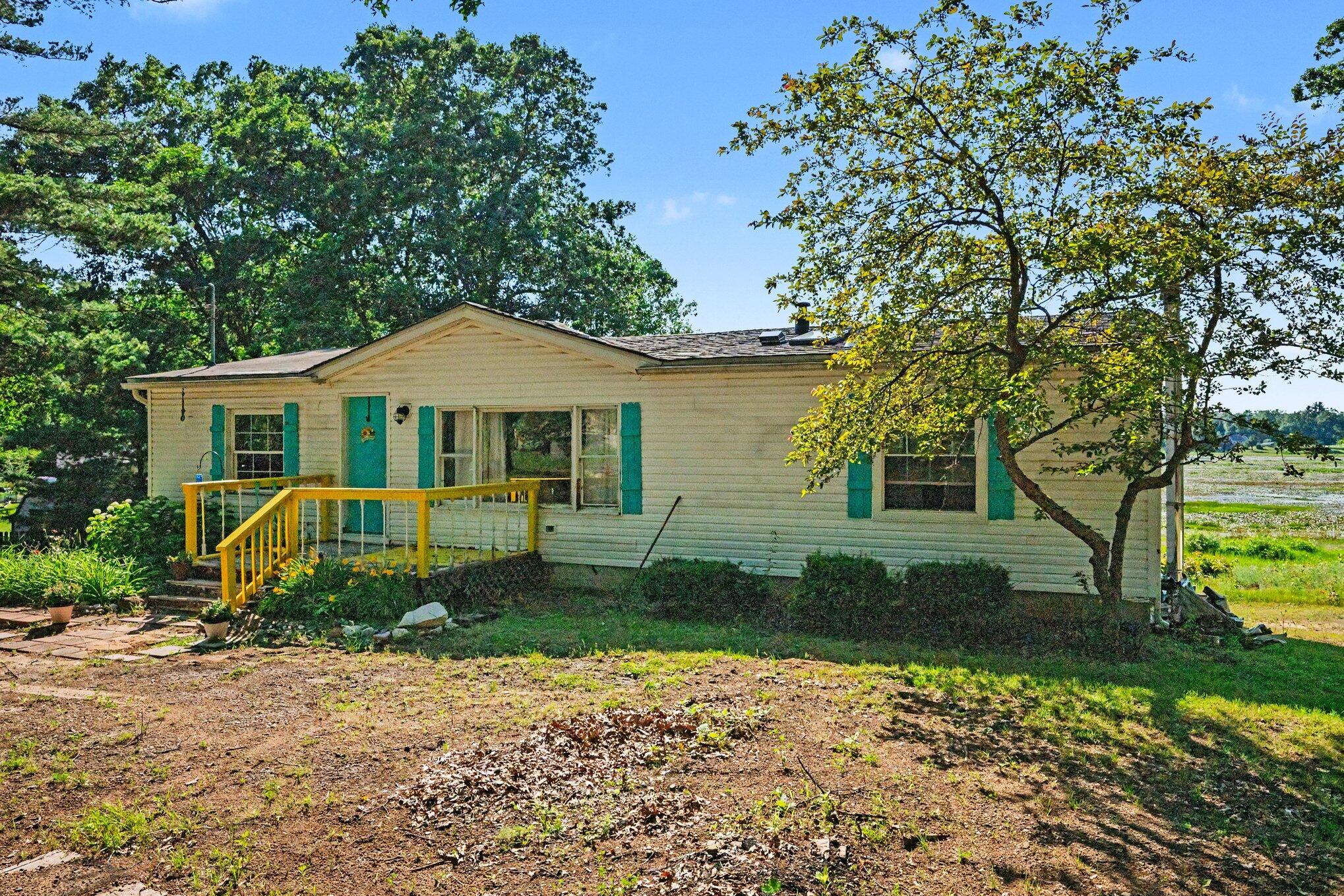 4729 118th Avenue Fennville MI 49408