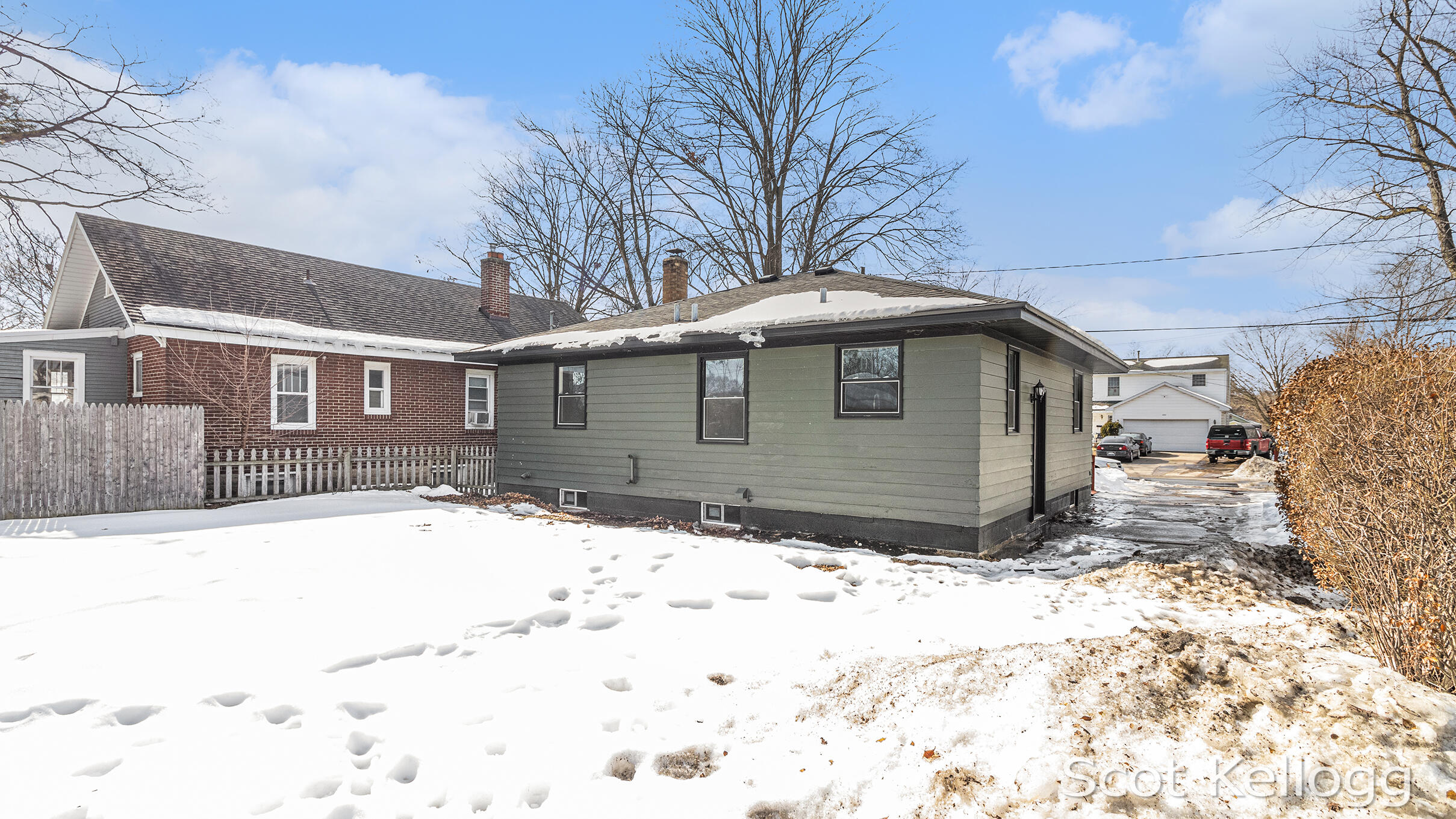 4518 Wilkshire Avenue SW Grand Rapids MI 49548