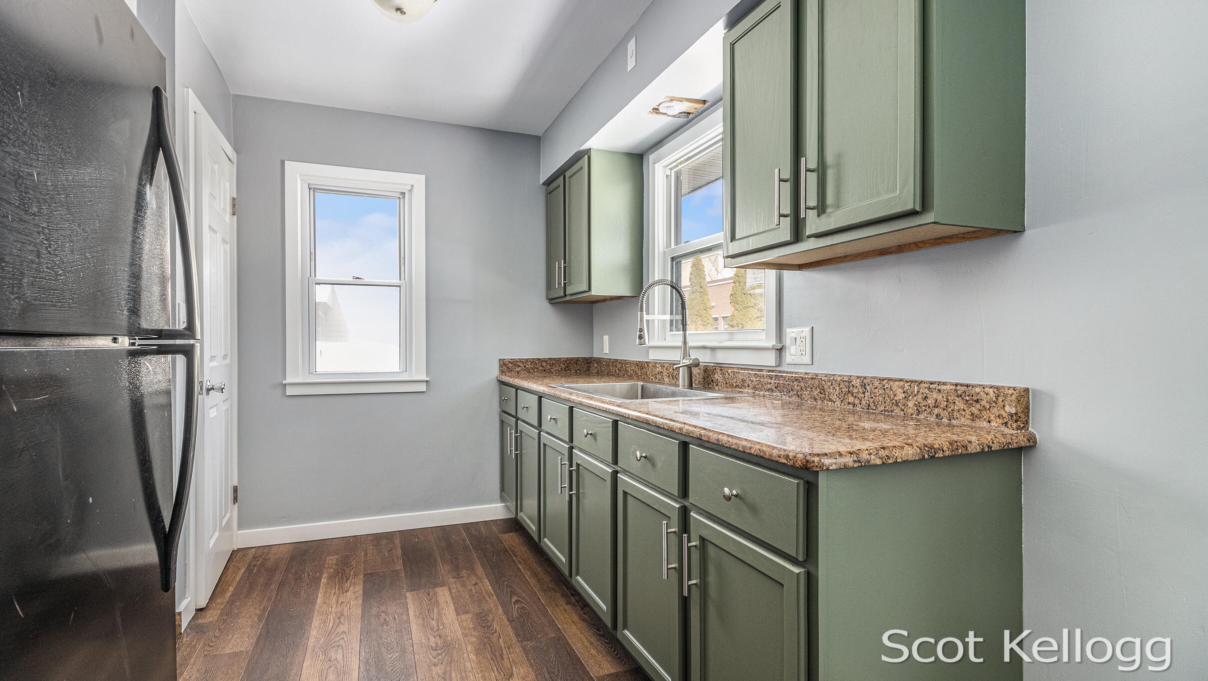 4518 Wilkshire Avenue SW Grand Rapids MI 49548