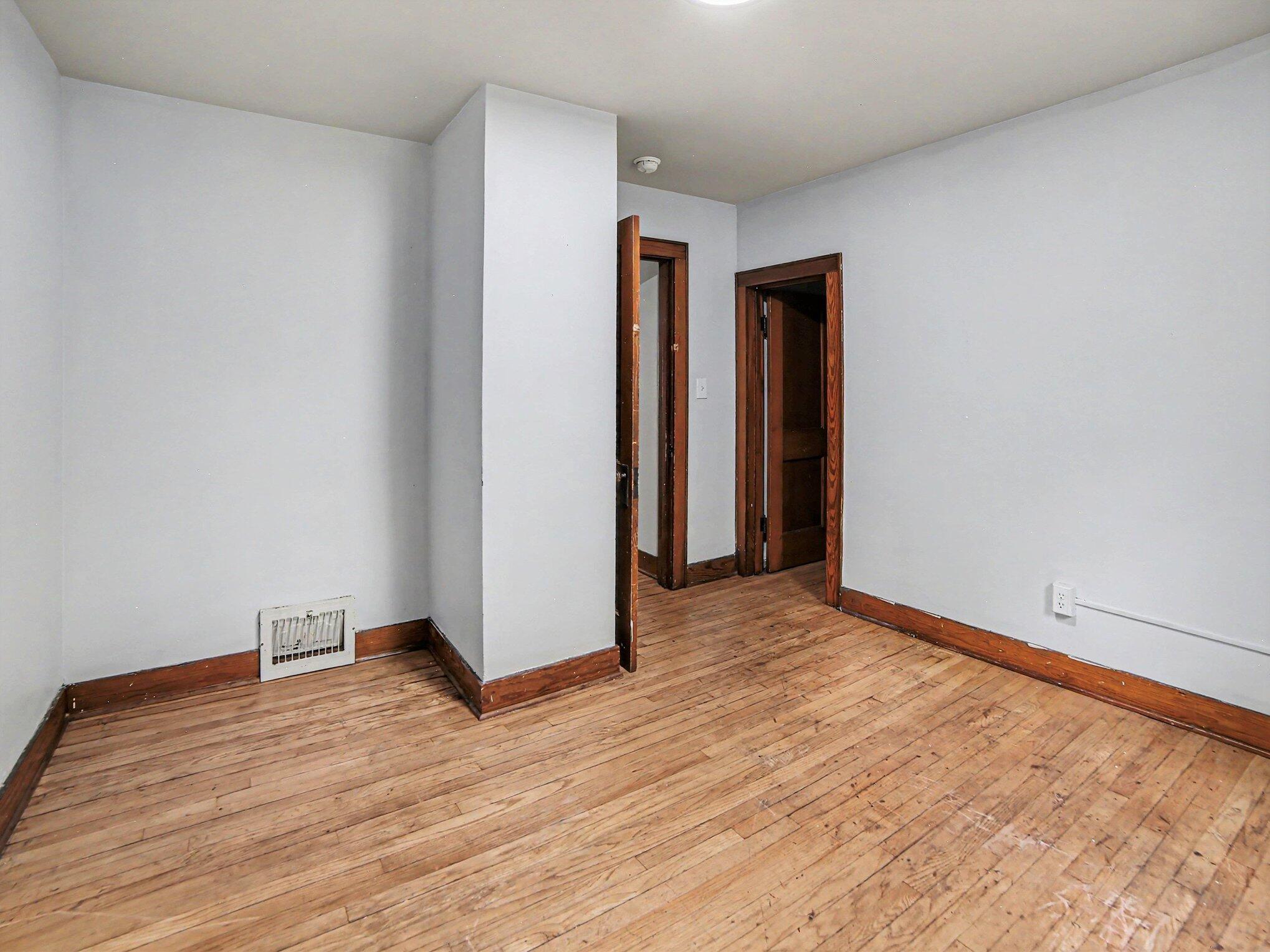 324 Merrill Avenue Muskegon MI 49441