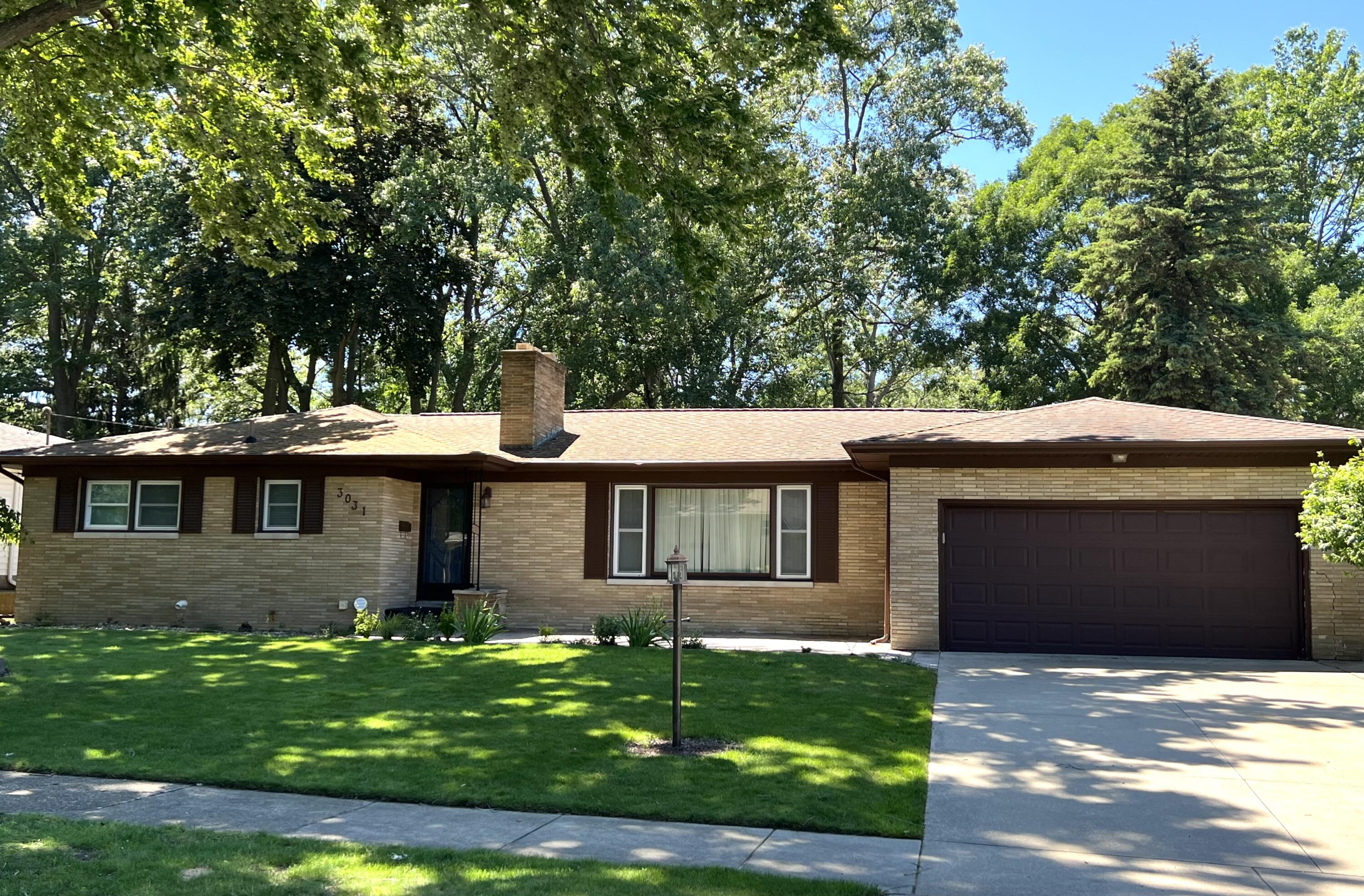 3031 Country Club Drive Muskegon MI 49441