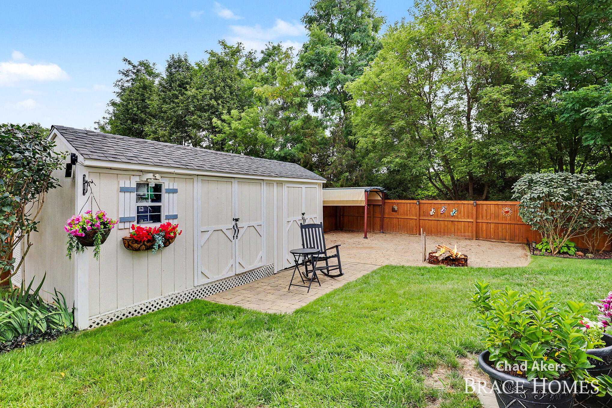 6876 Northway Drive NE Rockford MI 49341