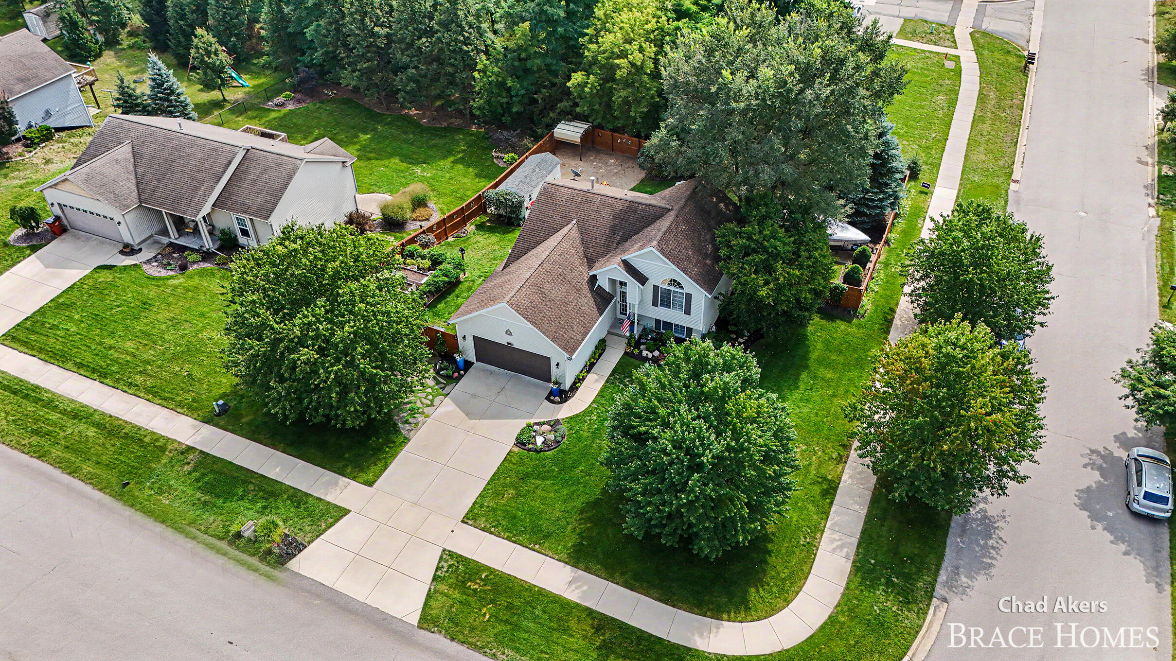 6876 Northway Drive NE Rockford MI 49341