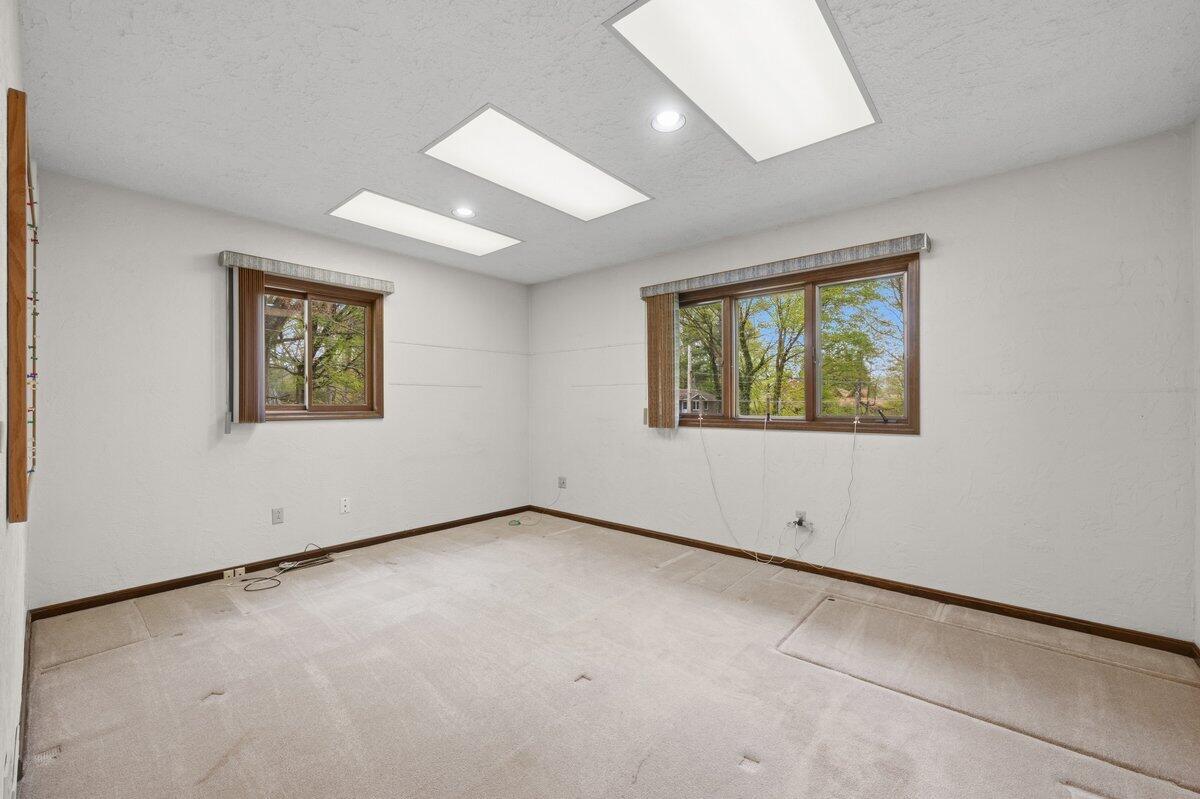 2552 Ridgewood Trail Berrien Springs MI 49103