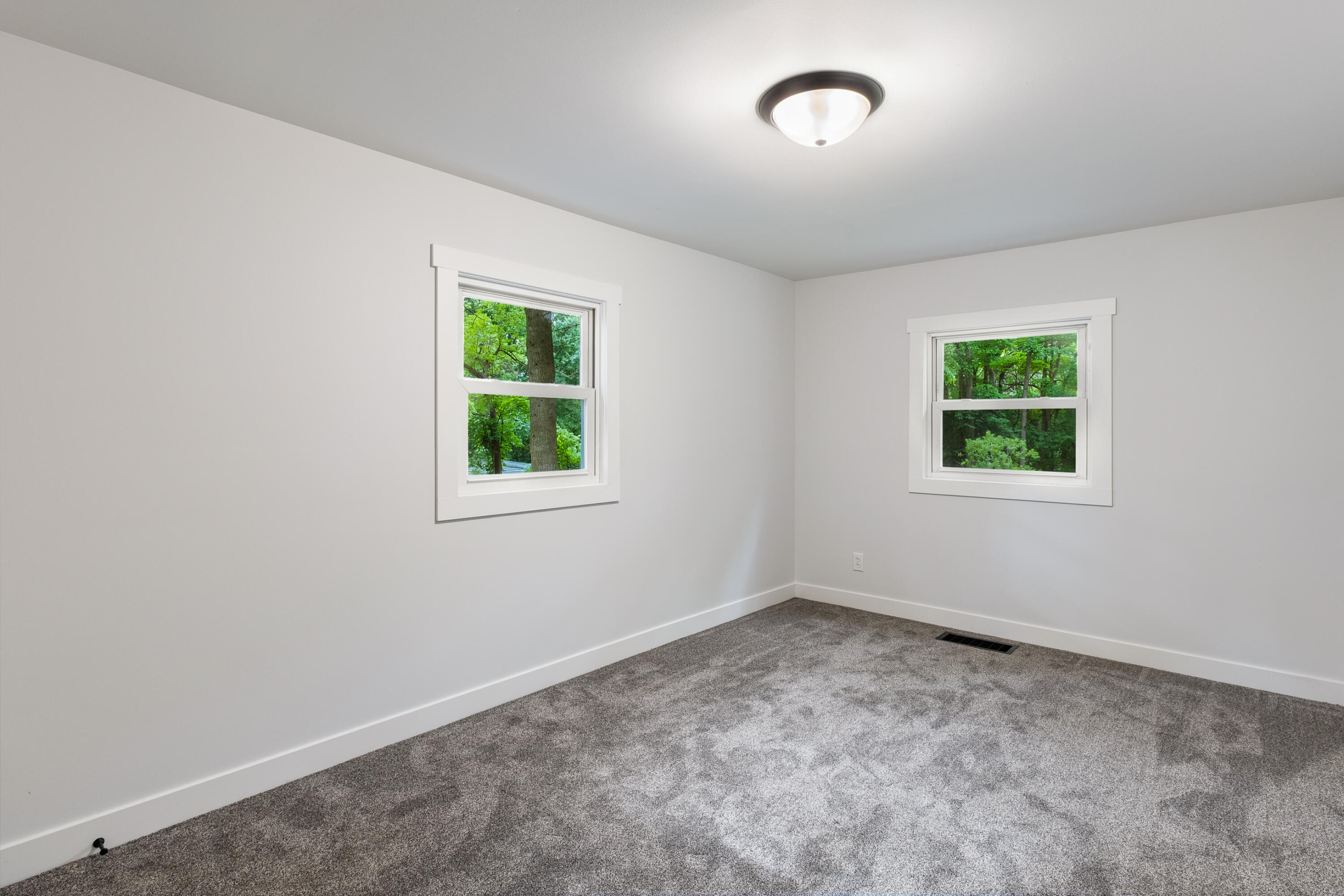 1030 Harding Street NW Grand Rapids MI 49544