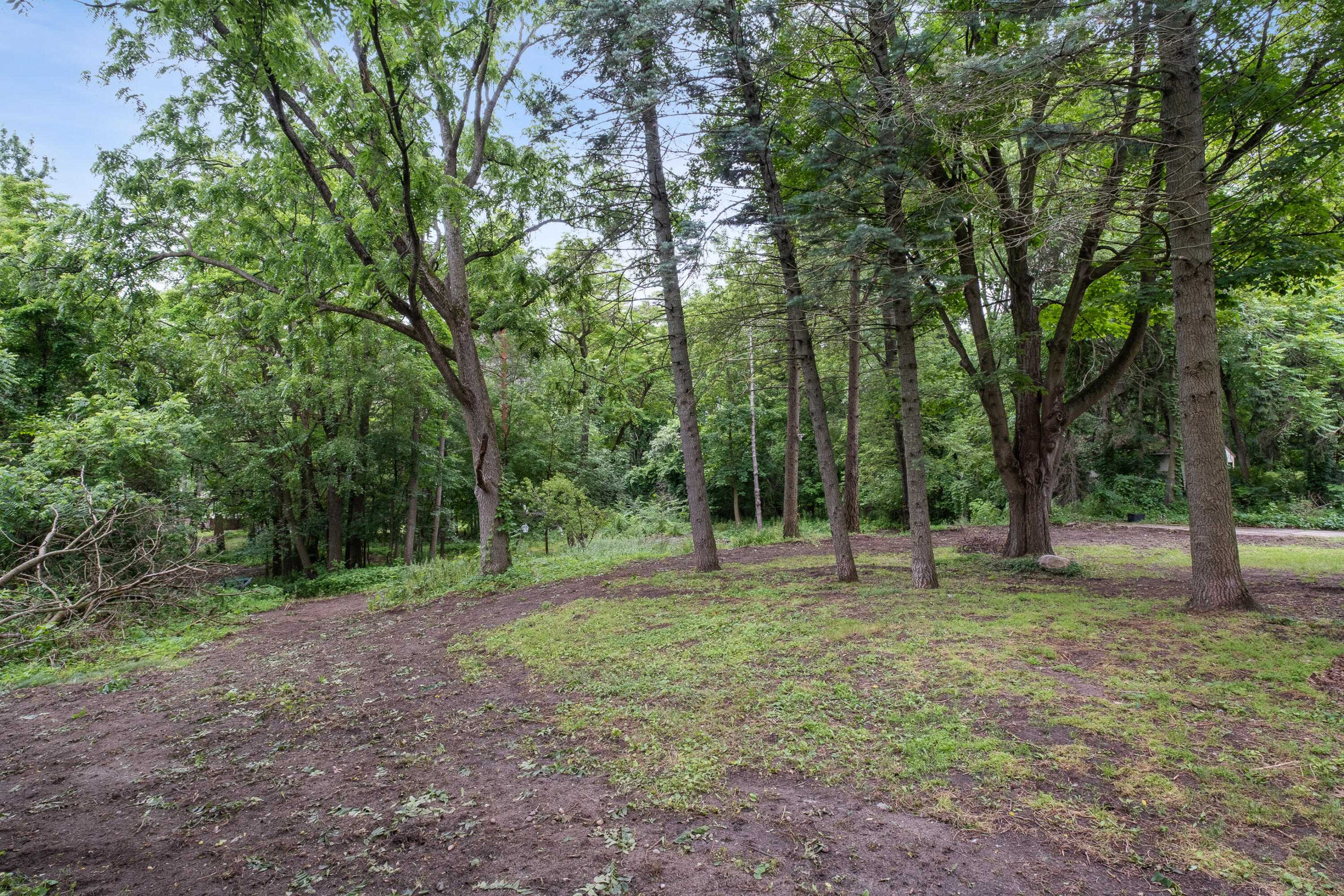 1030 Harding Street NW Grand Rapids MI 49544