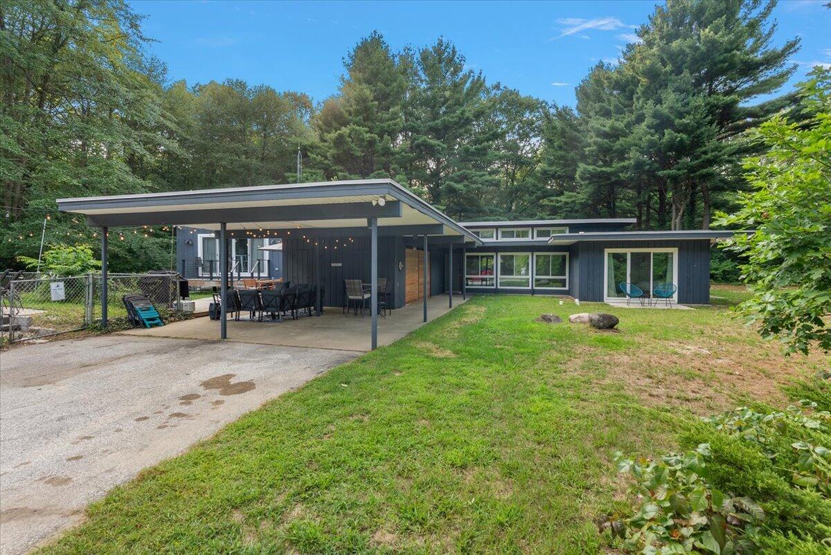 18830 77th Street South Haven MI 49090