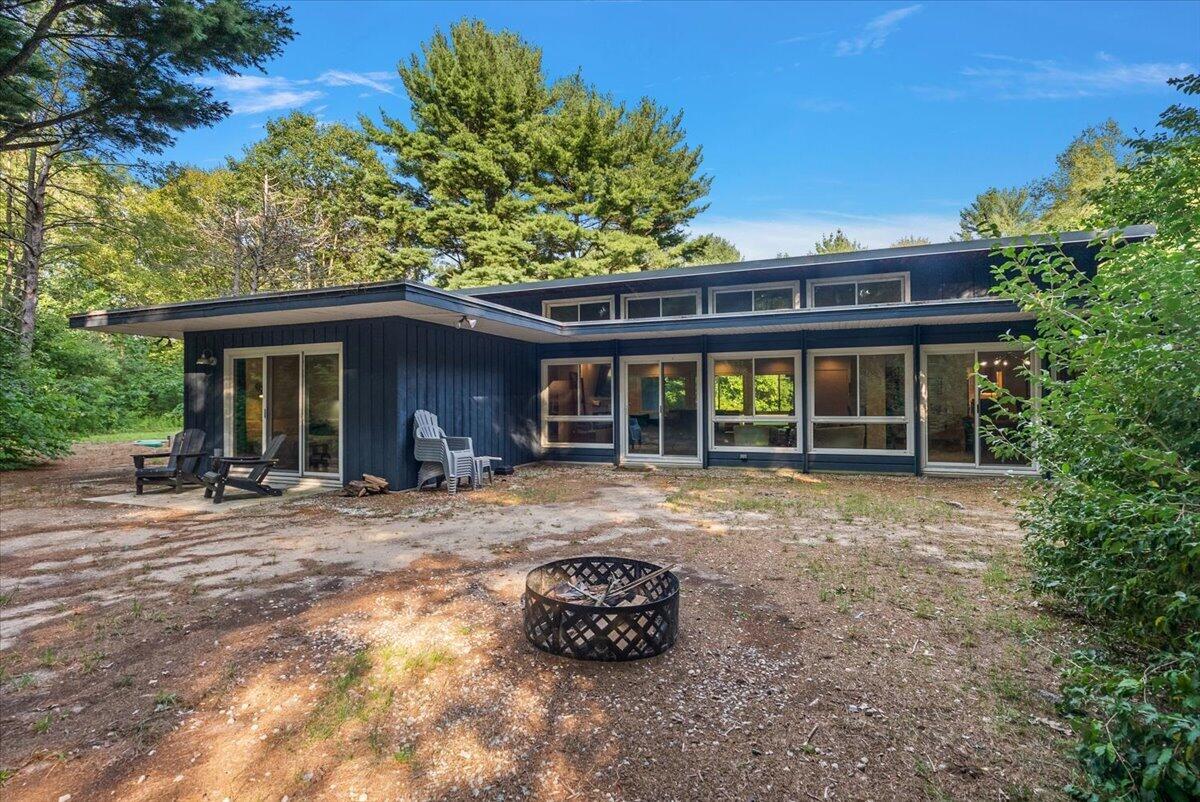 18830 77th Street South Haven MI 49090