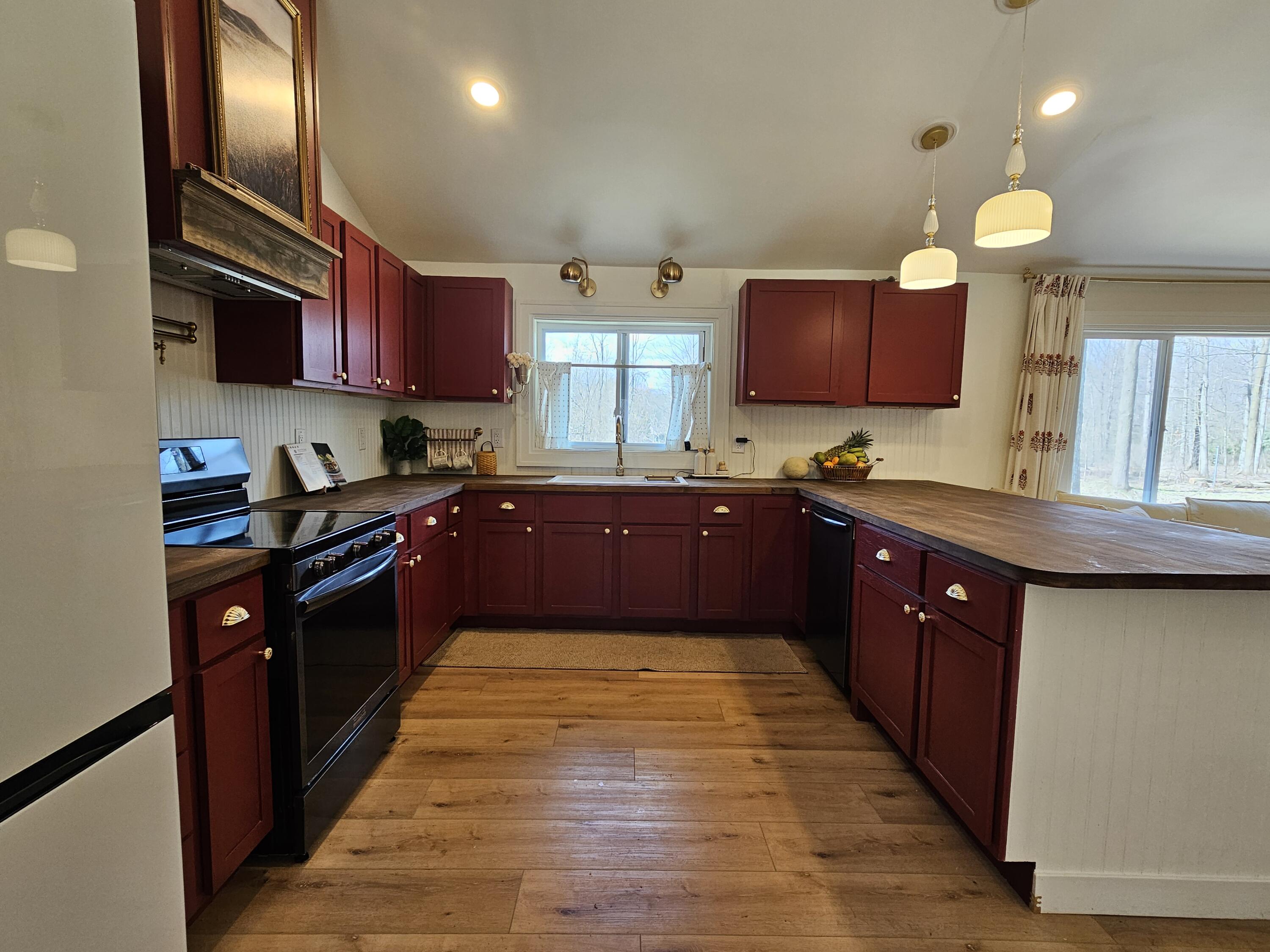 8724 N 14th Street Kalamazoo MI 49009