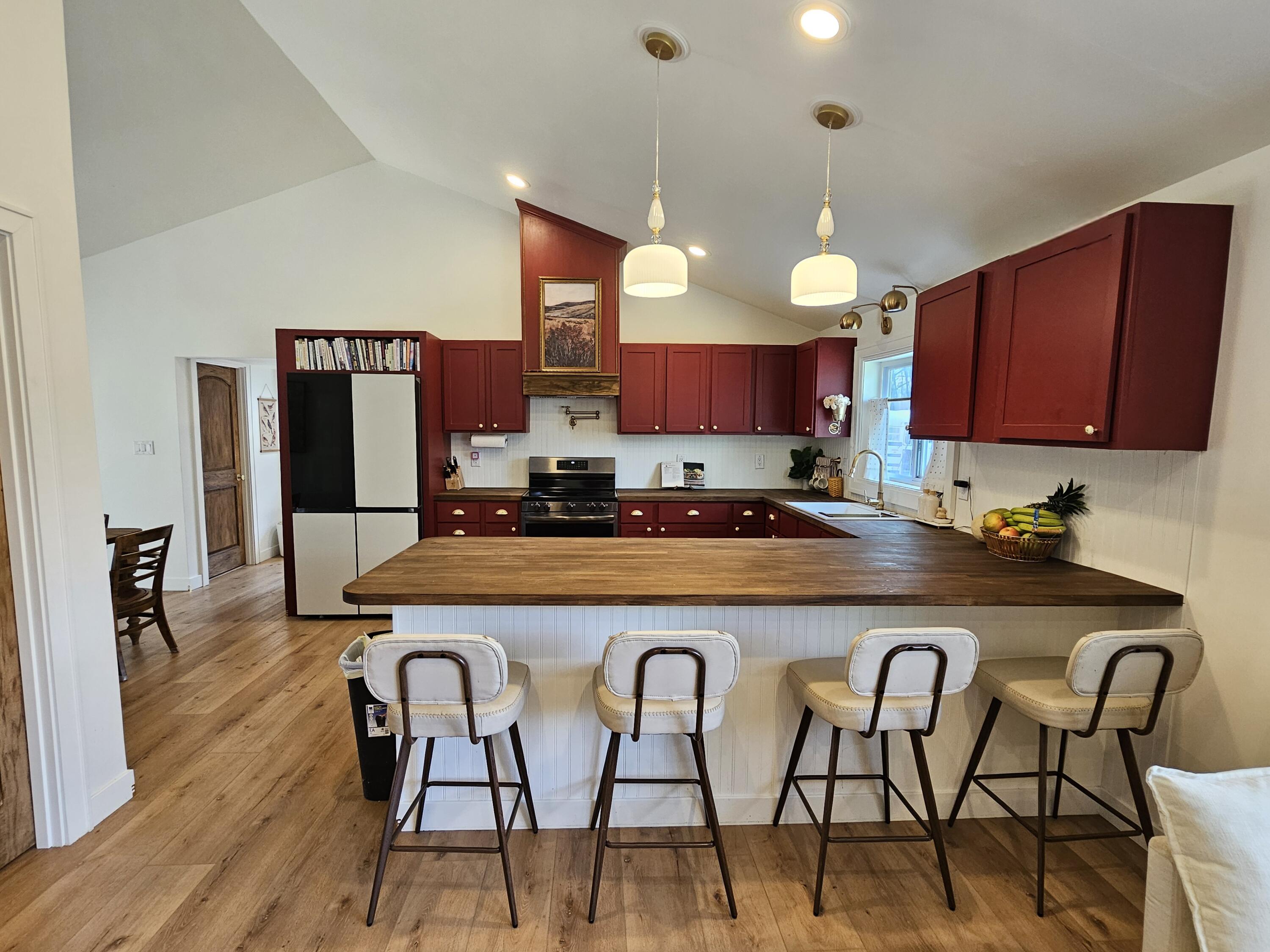8724 N 14th Street Kalamazoo MI 49009