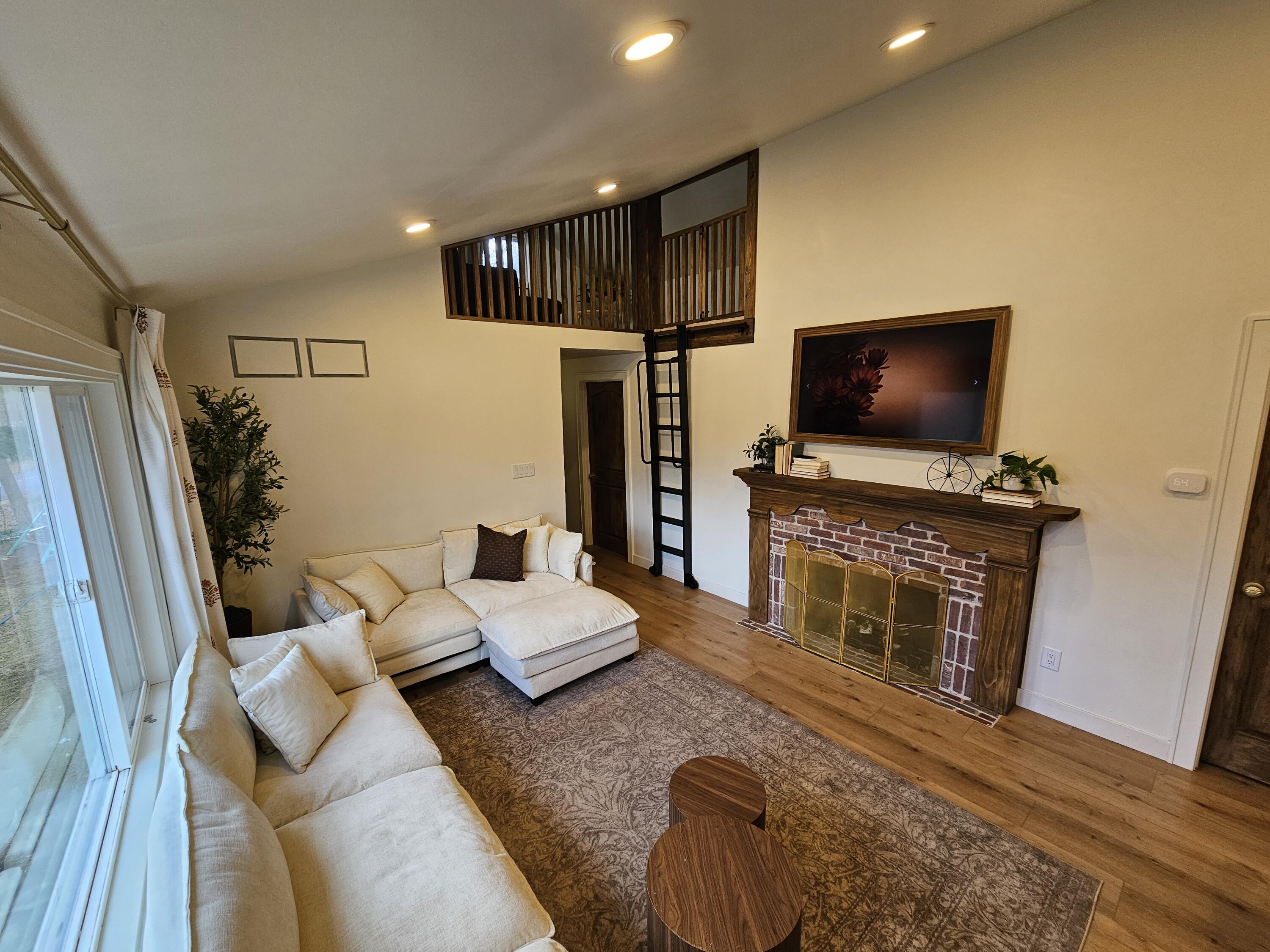 8724 N 14th Street Kalamazoo MI 49009