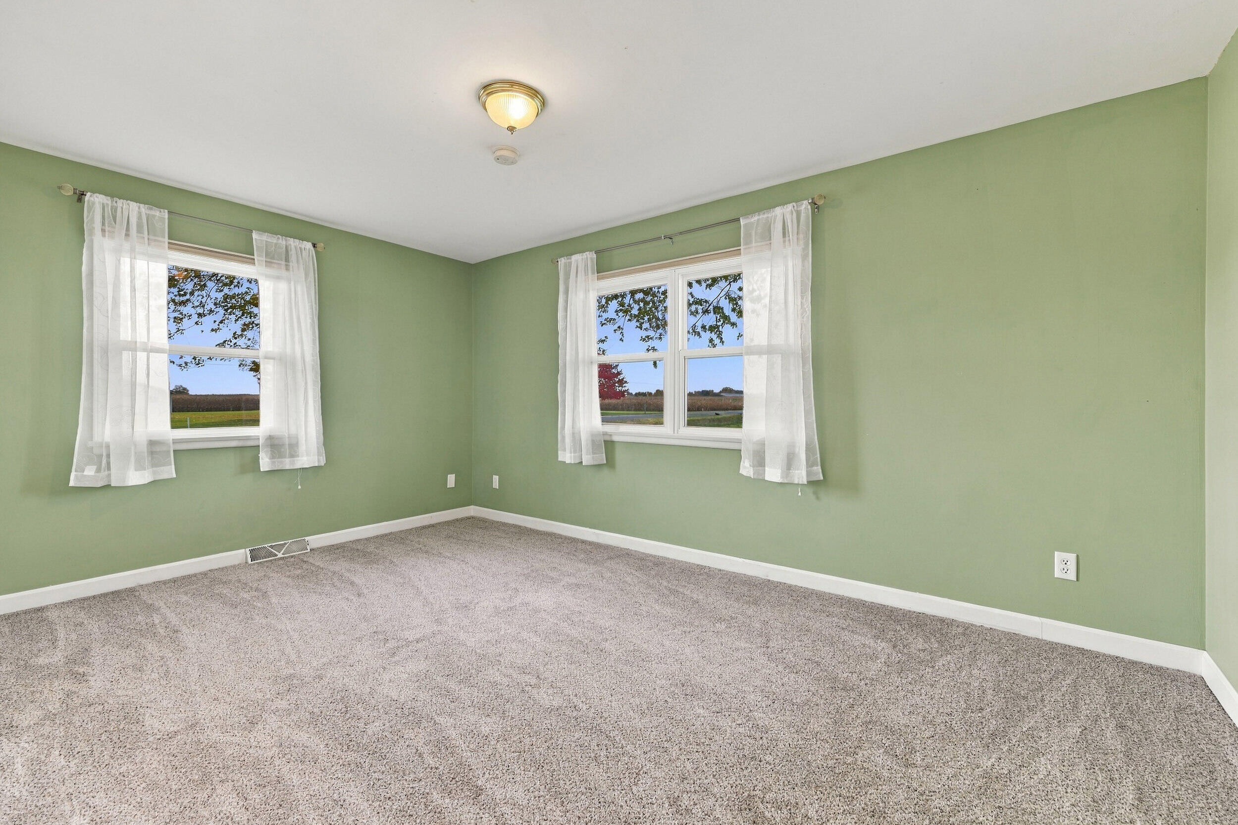 2335 72nd Avenue Zeeland MI 49464