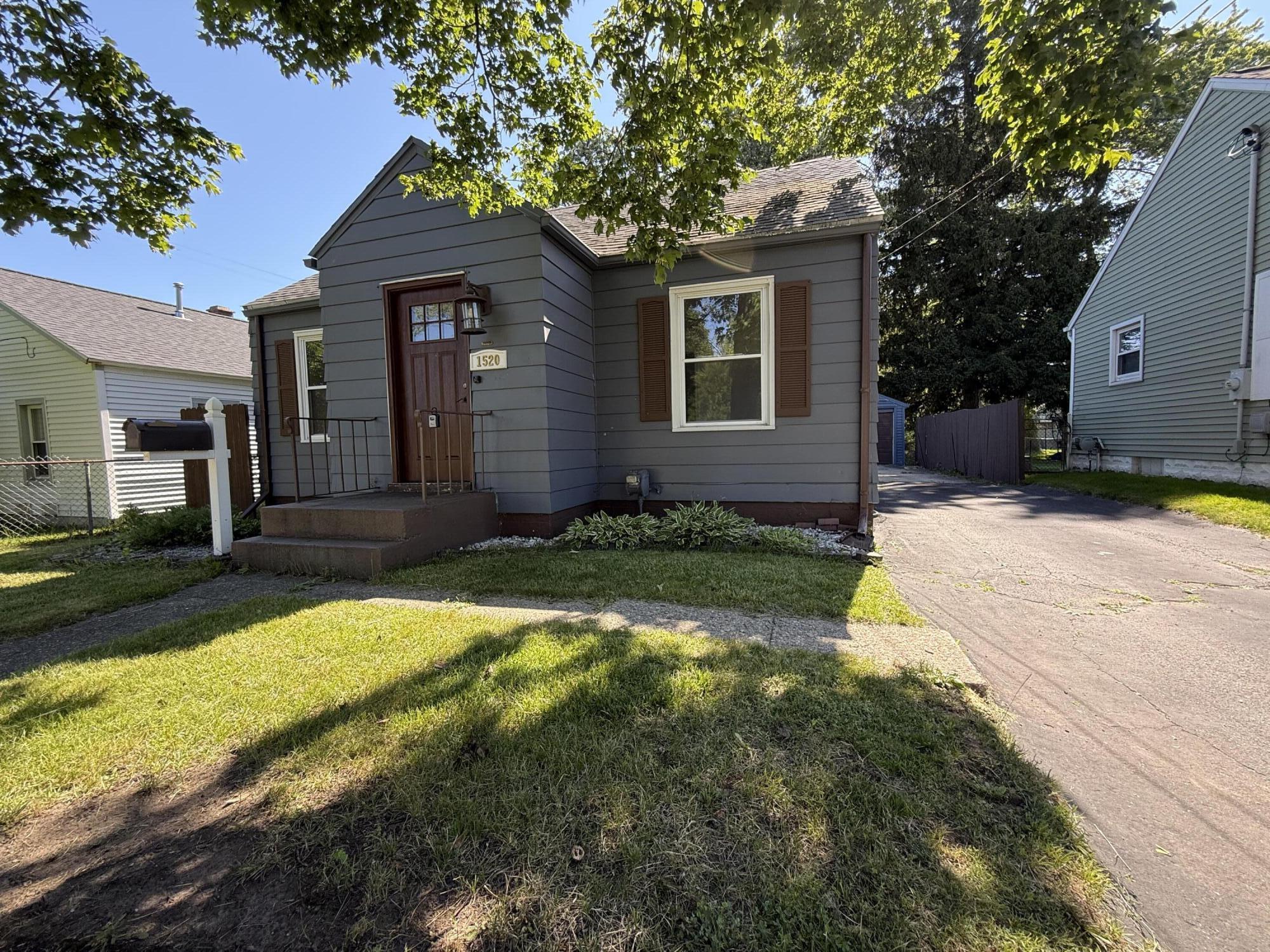 1520 Bronx Avenue Kalamazoo MI 49048