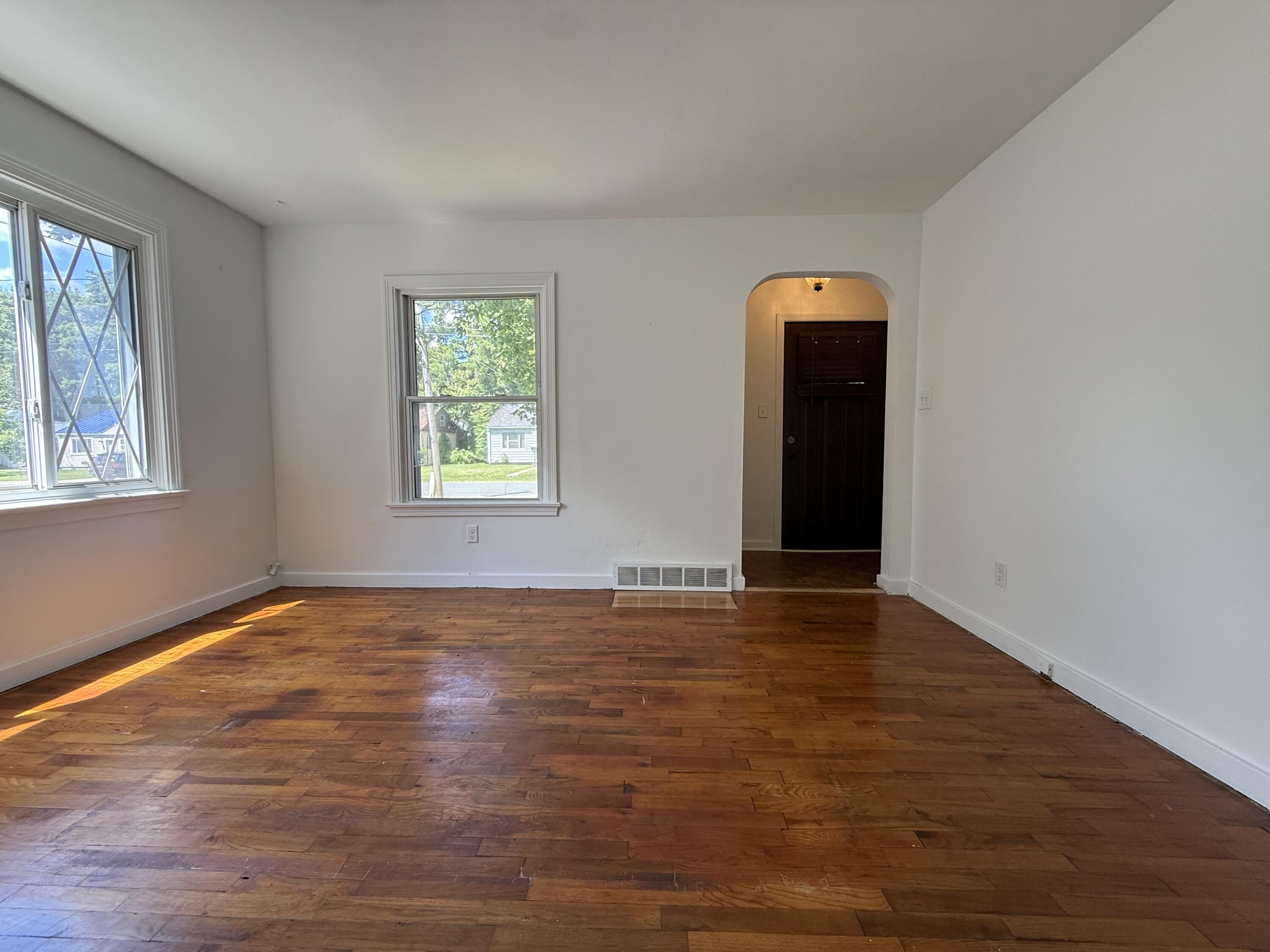 1520 Bronx Avenue Kalamazoo MI 49048