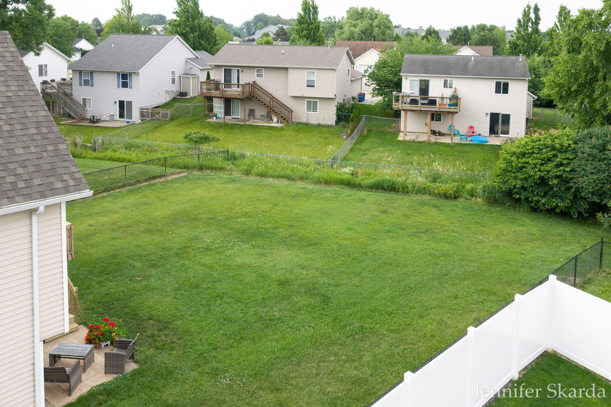3054 Woodglen Street NW Grand Rapids MI 49504