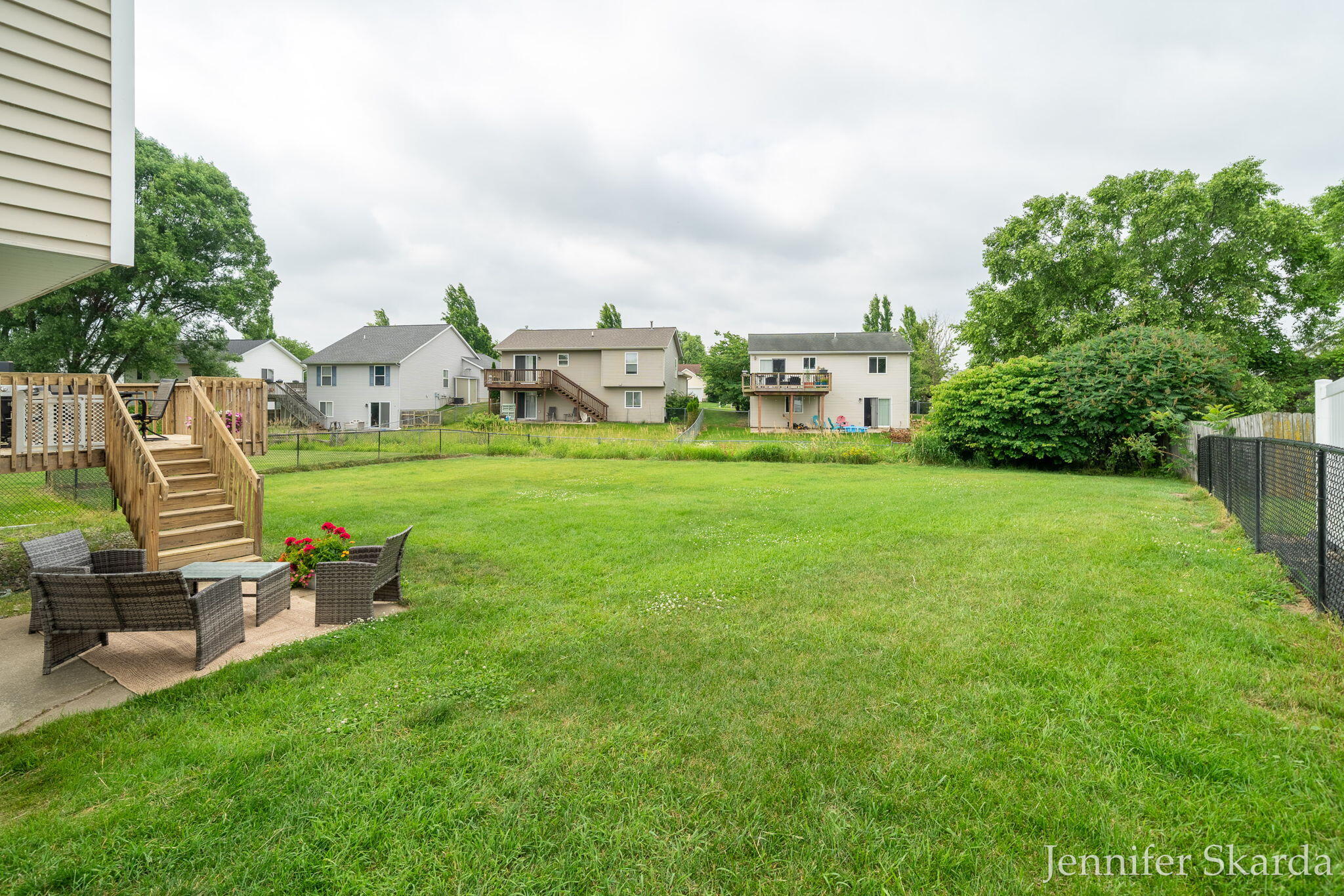 3054 Woodglen Street NW Grand Rapids MI 49504