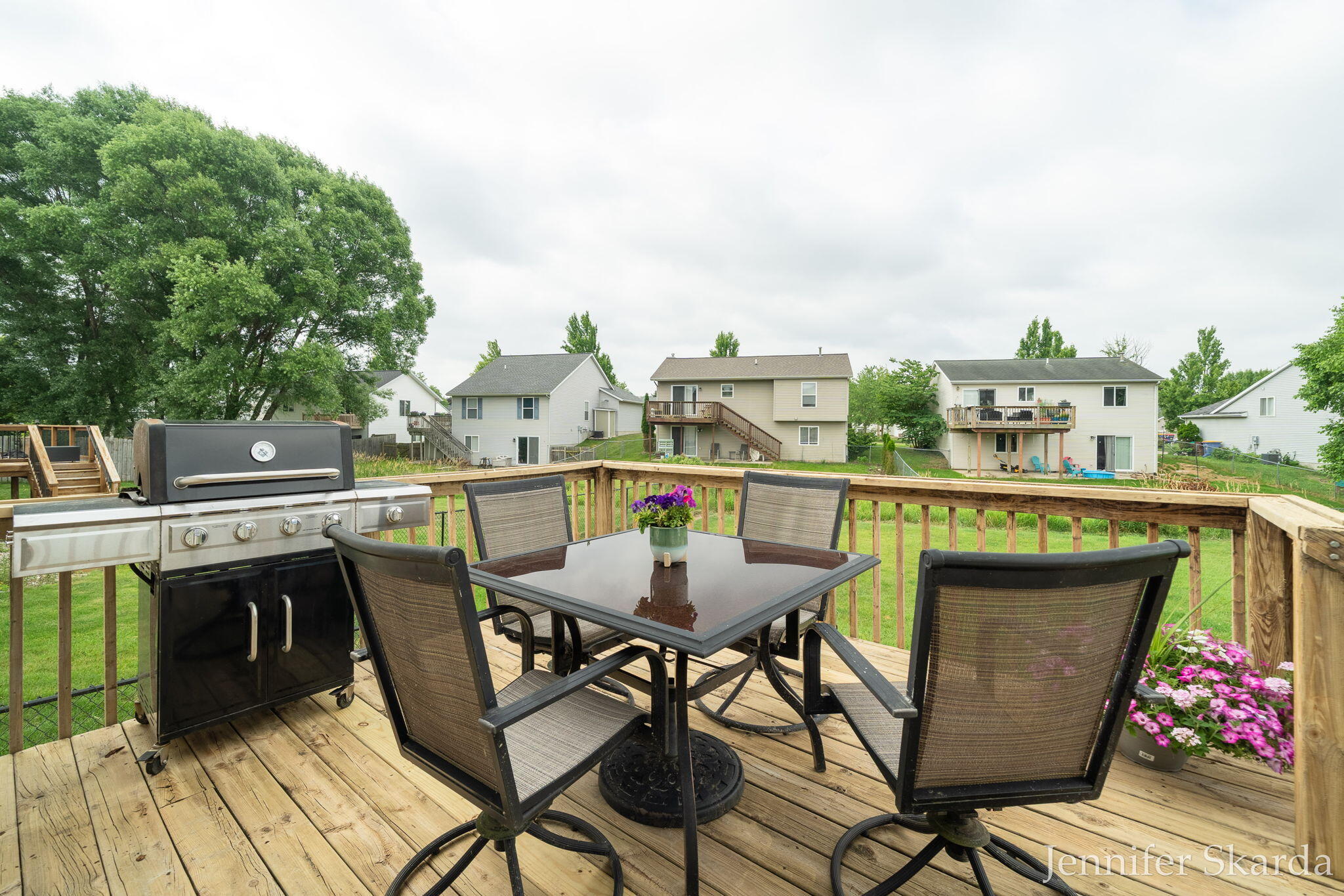 3054 Woodglen Street NW Grand Rapids MI 49504