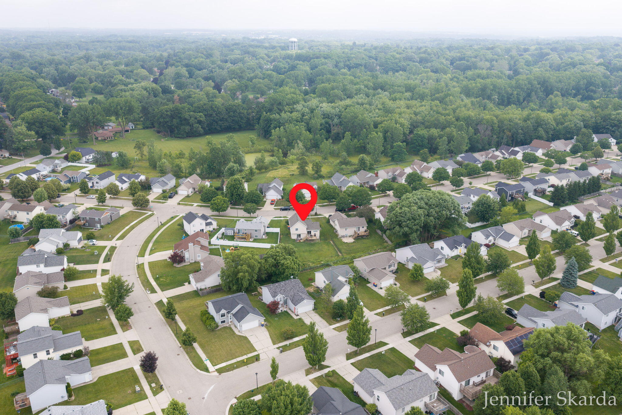 3054 Woodglen Street NW Grand Rapids MI 49504