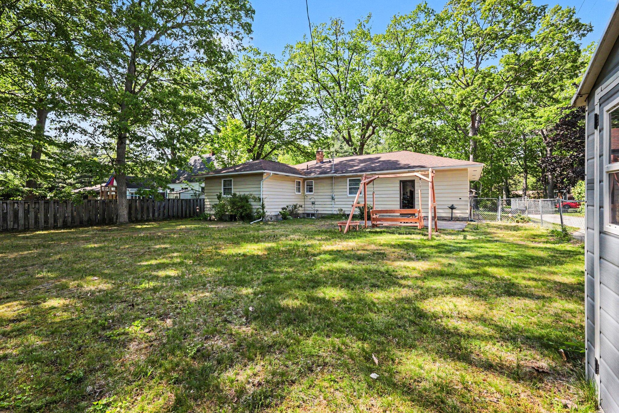 655 Wendover Boulevard Muskegon MI 49441