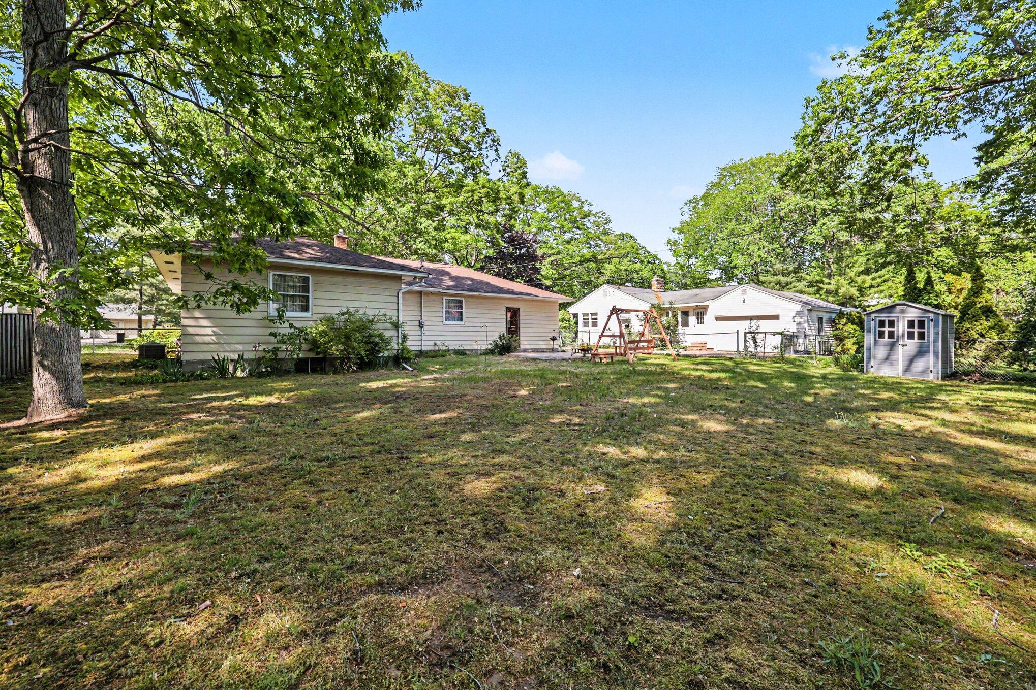 655 Wendover Boulevard Muskegon MI 49441