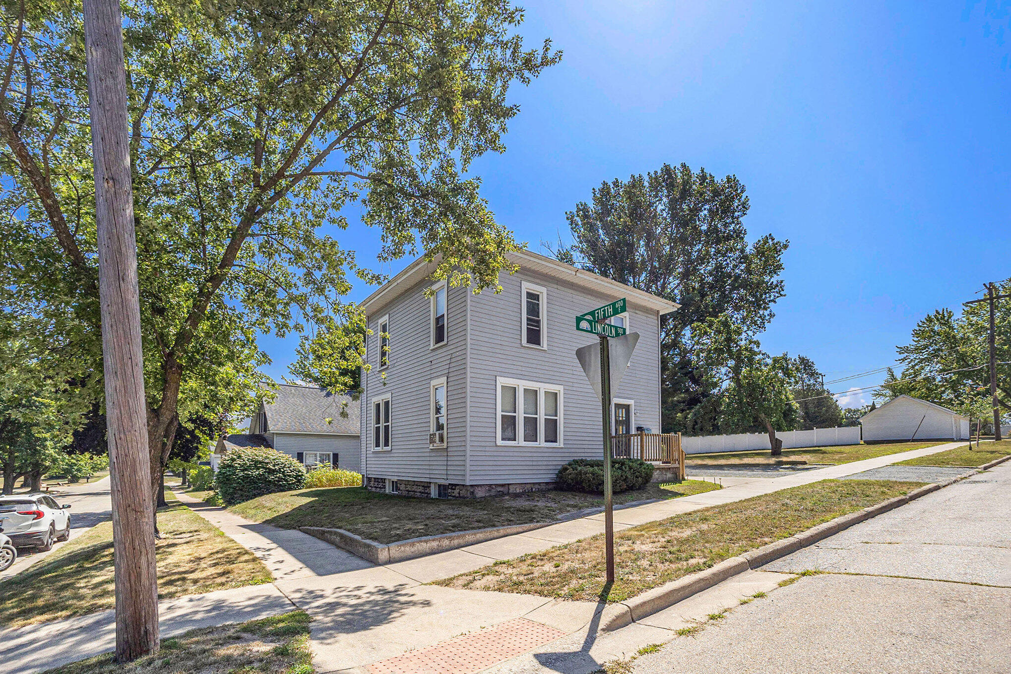 602 Fifth Street Ludington MI 49431