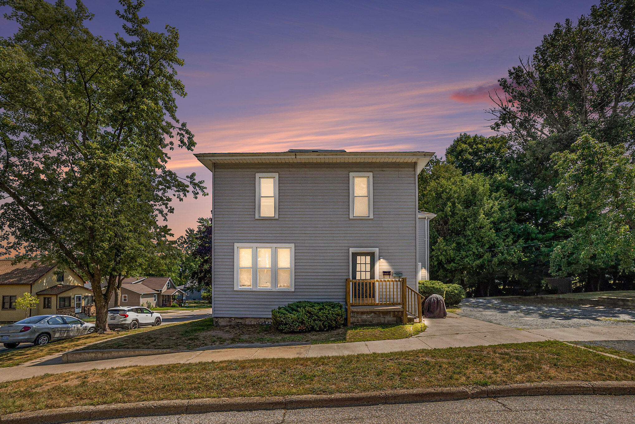 602 Fifth Street Ludington MI 49431