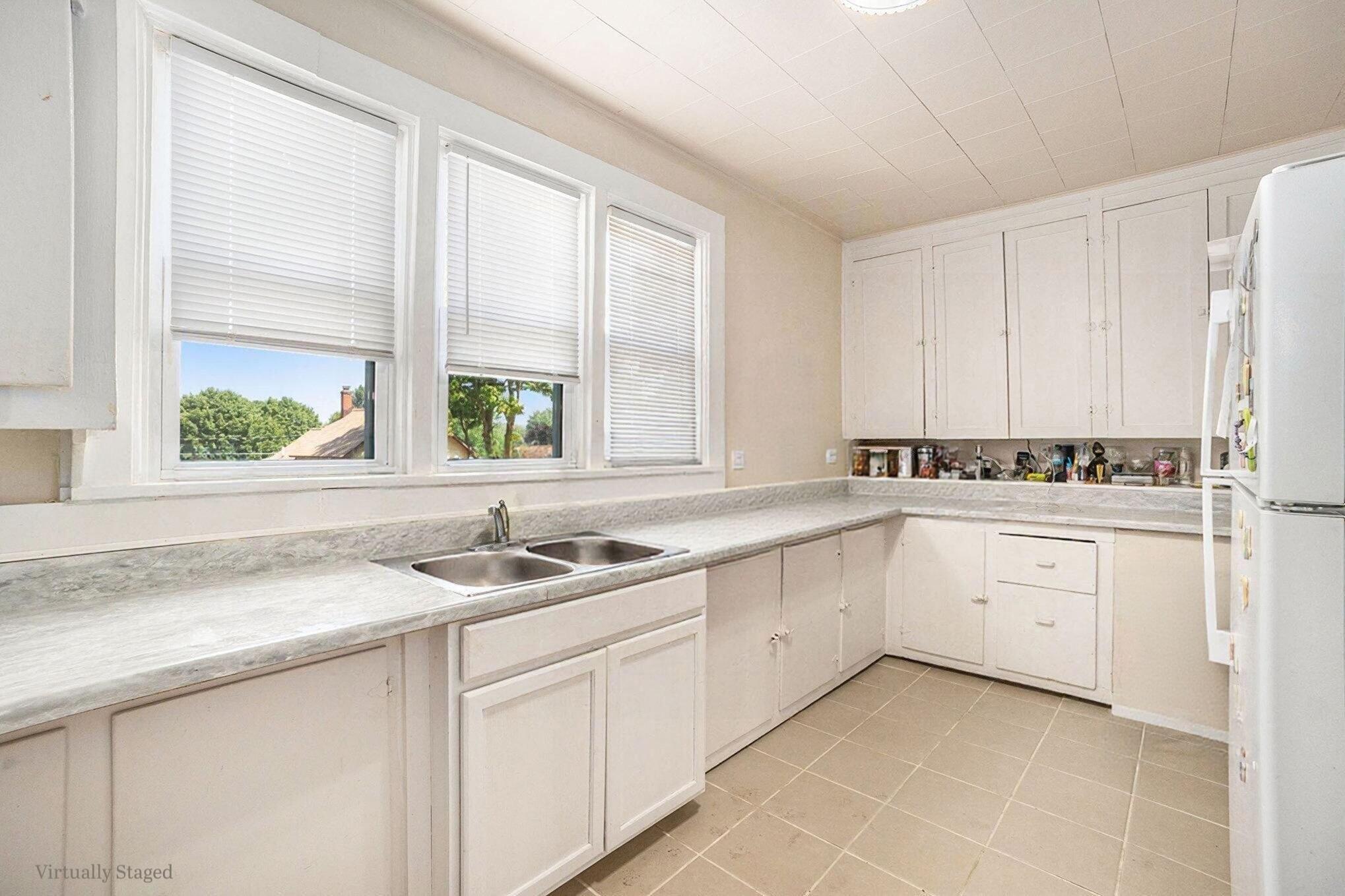 602 Fifth Street Ludington MI 49431