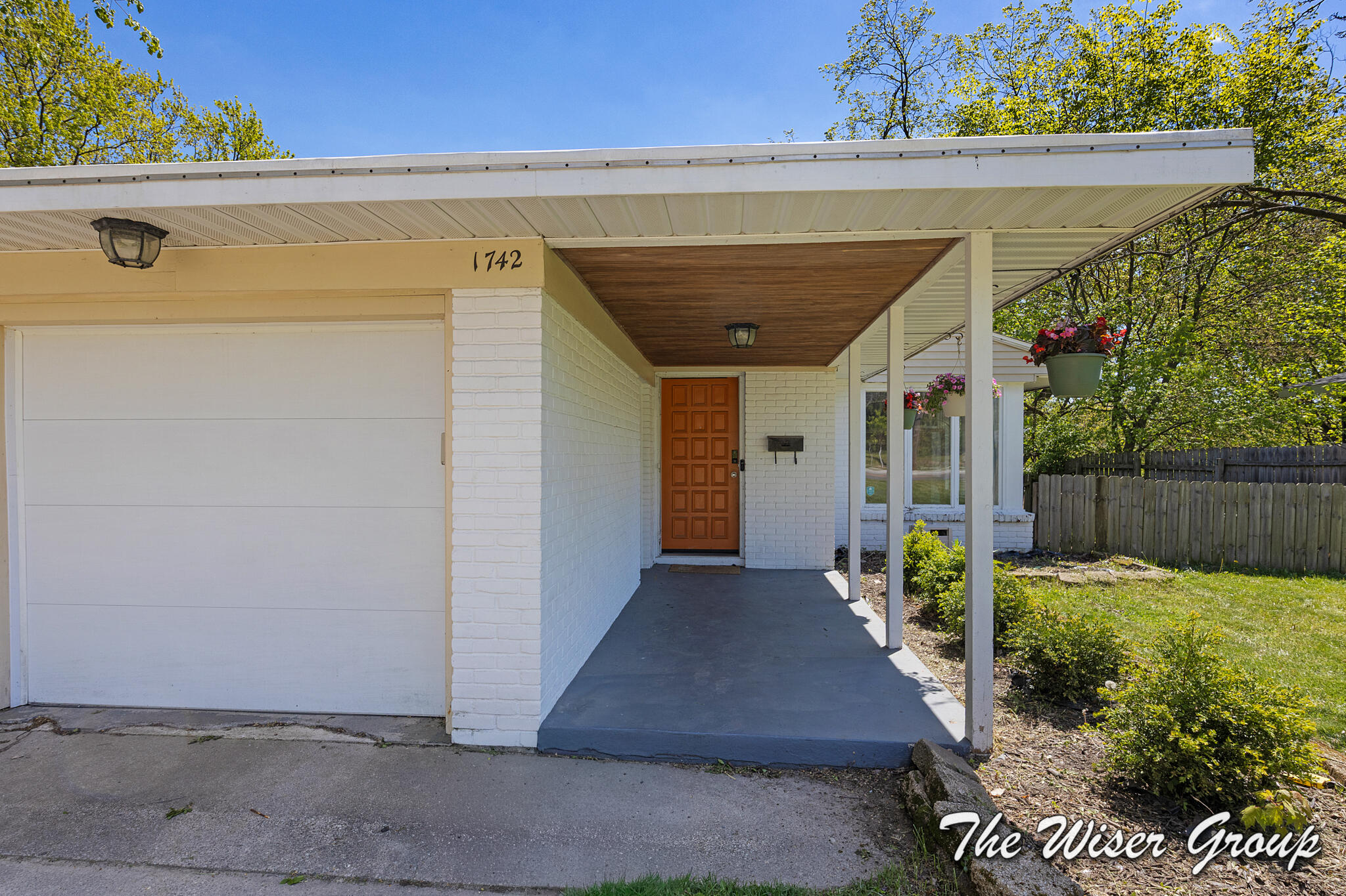 1742 Boston Street SE Grand Rapids MI 49506