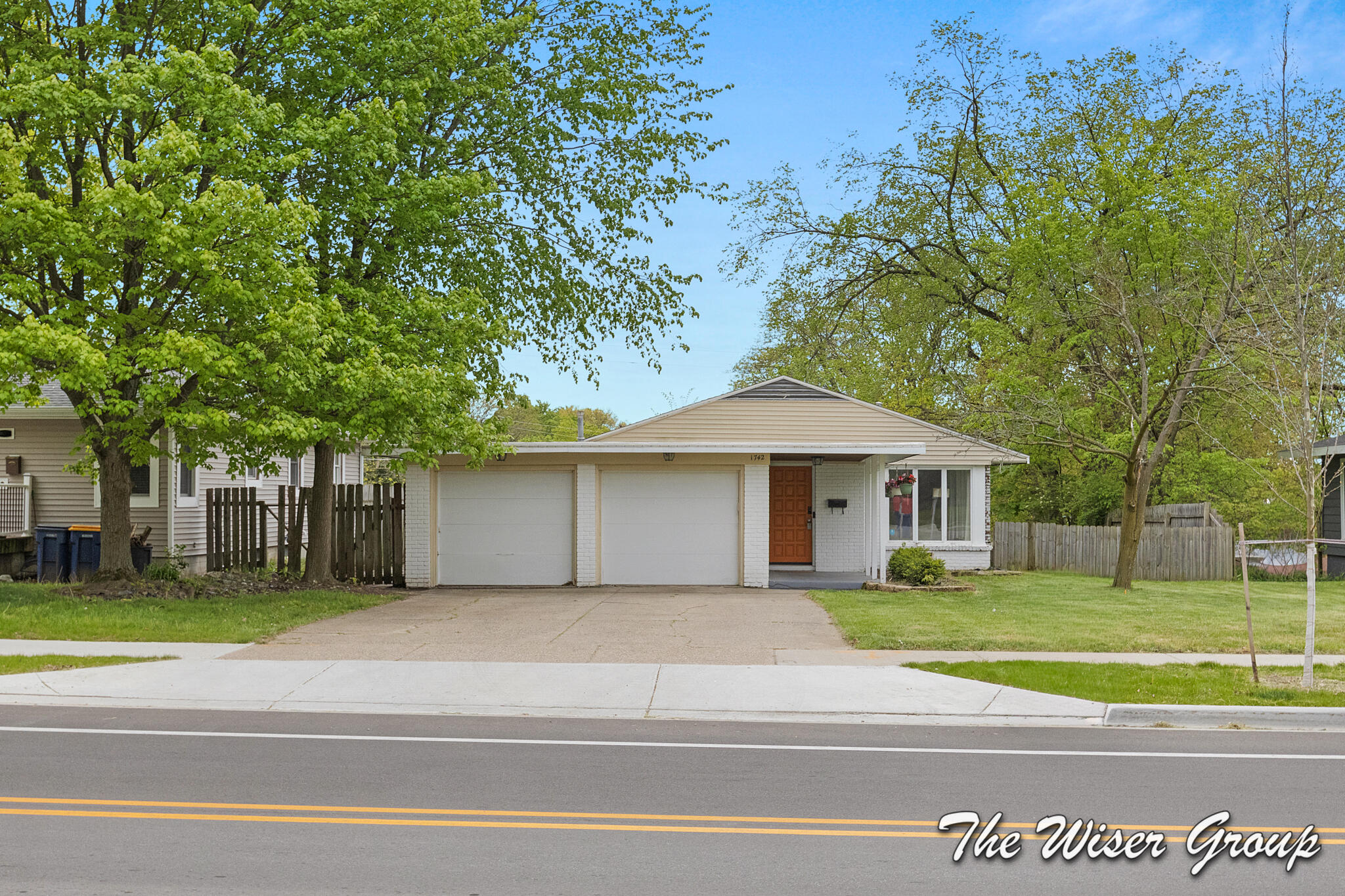 1742 Boston Street SE Grand Rapids MI 49506