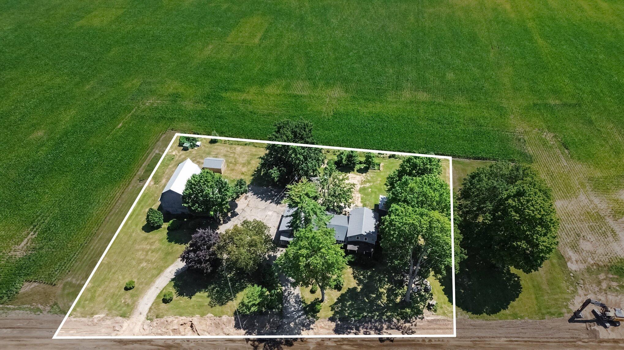 59379 Territorial Road Decatur MI 49045