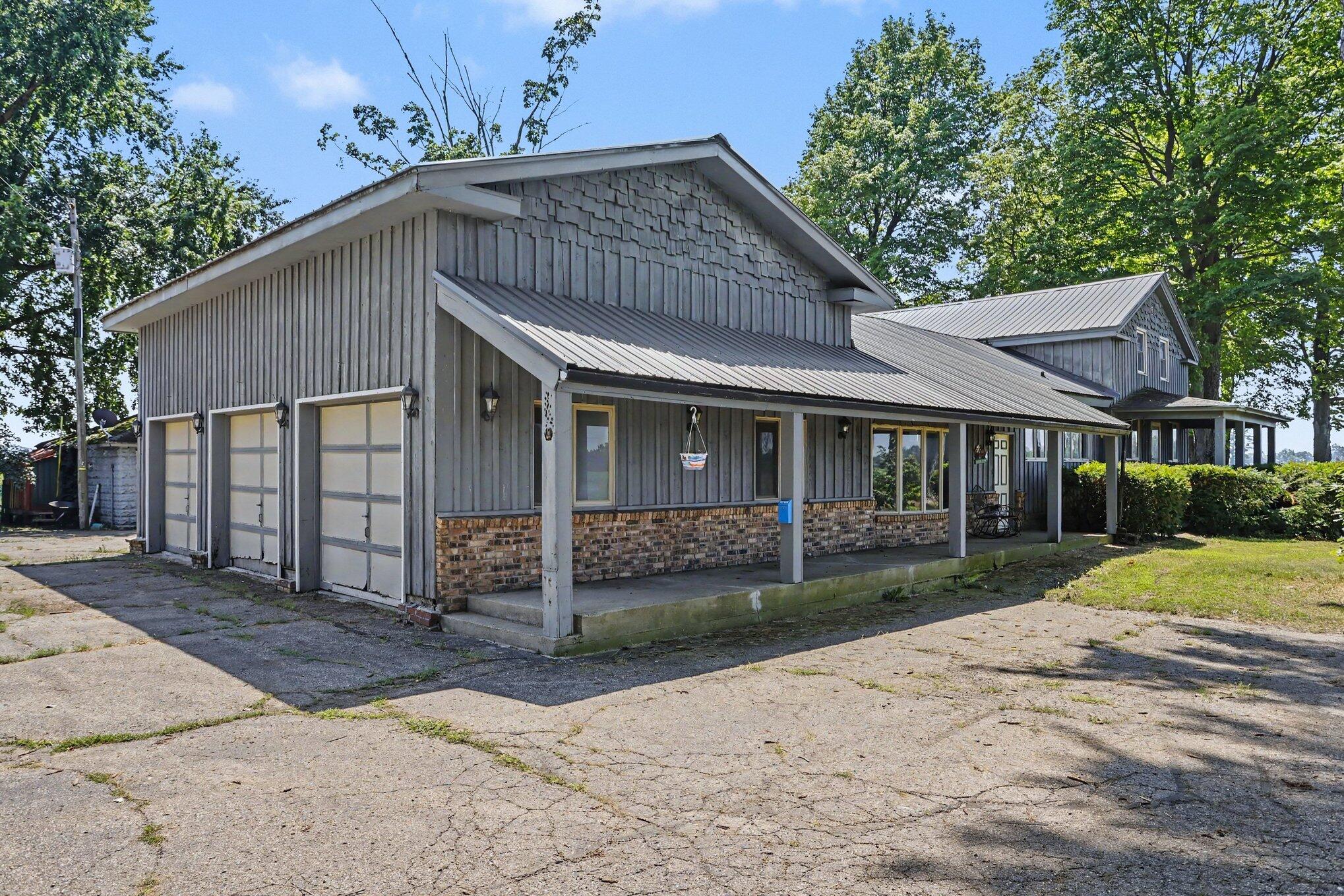 59379 Territorial Road Decatur MI 49045