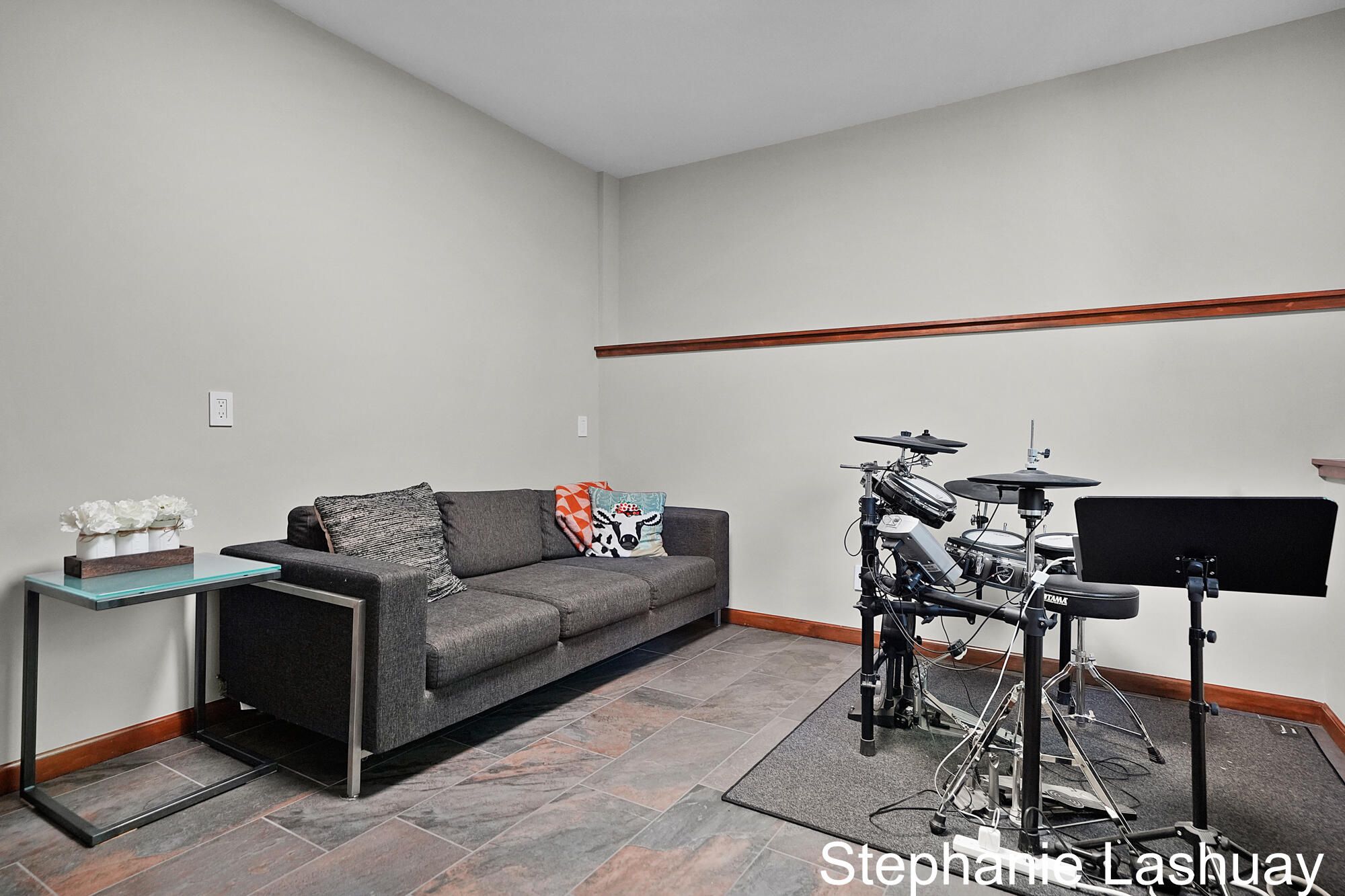 3599 11 Mile Road NE Rockford MI 49341