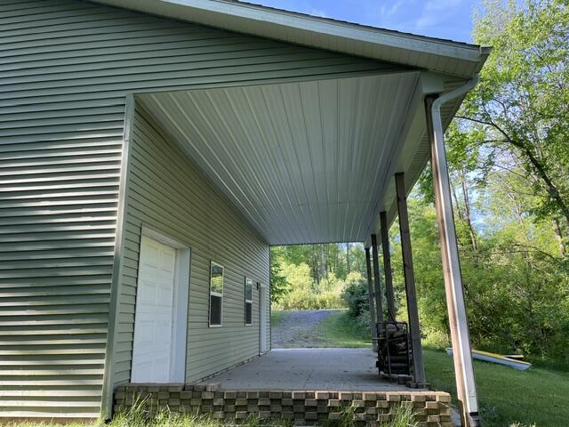 3599 11 Mile Road NE Rockford MI 49341