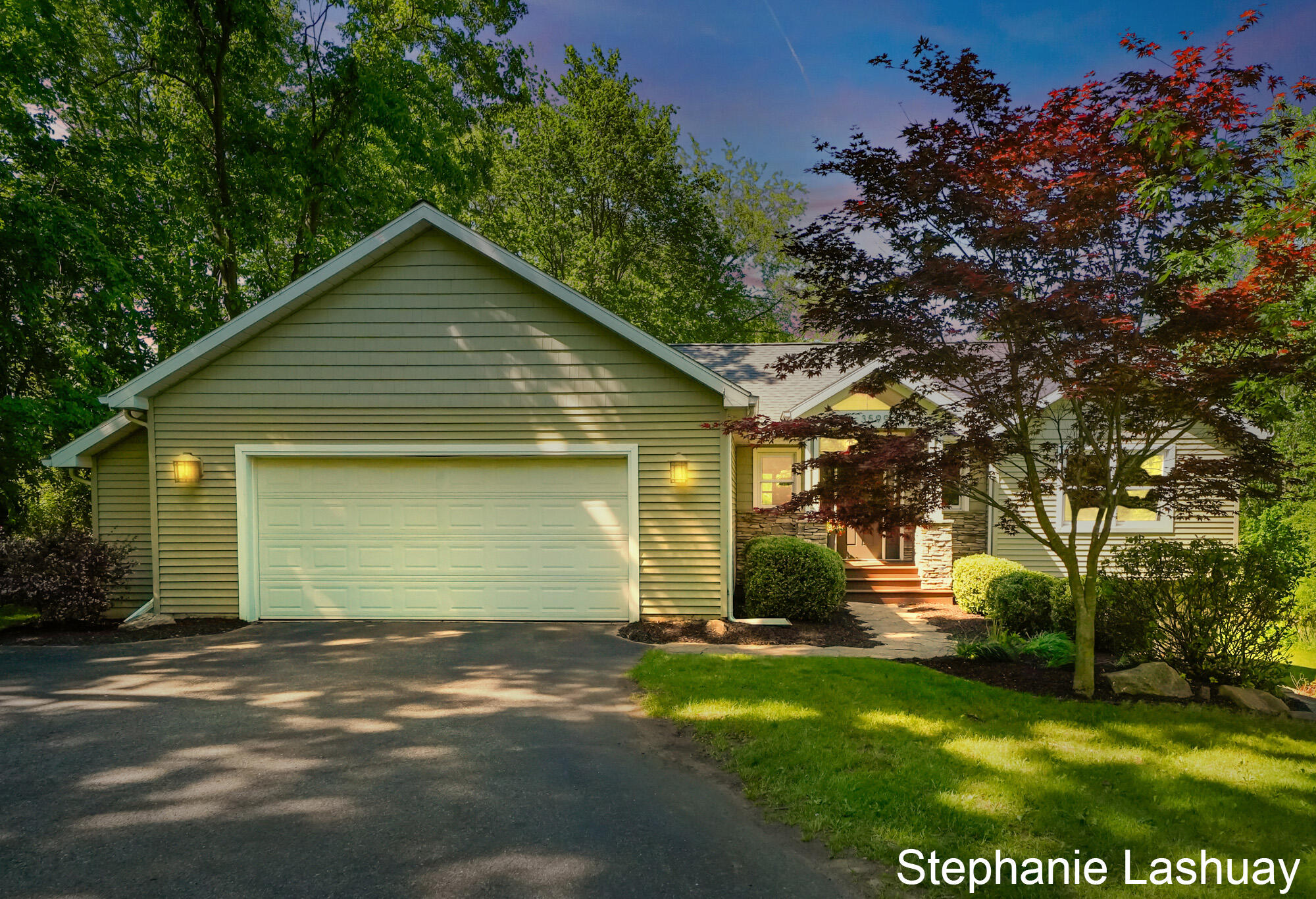 3599 11 Mile Road NE Rockford MI 49341