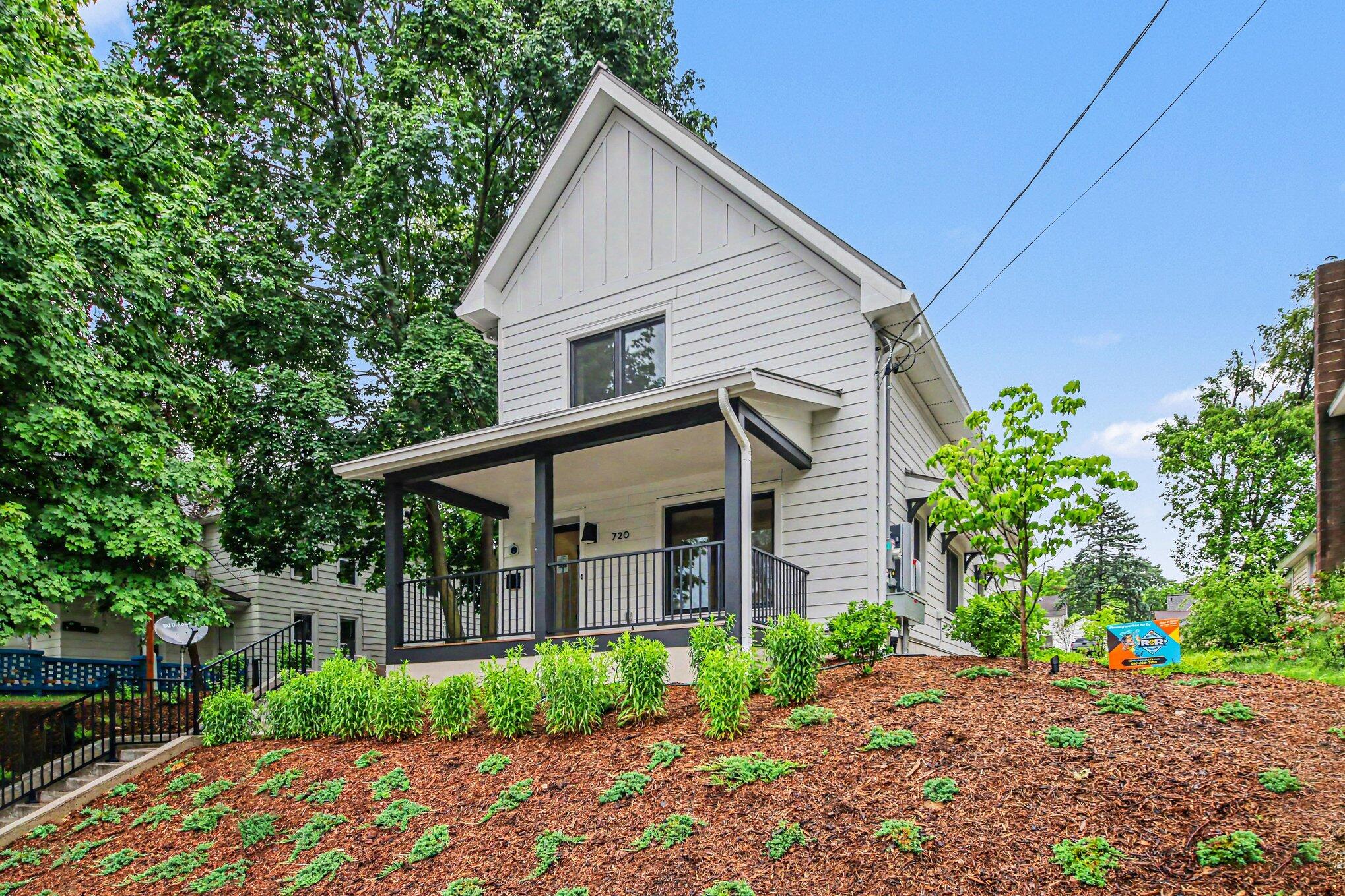720 Eastern Avenue NE Grand Rapids MI 49503
