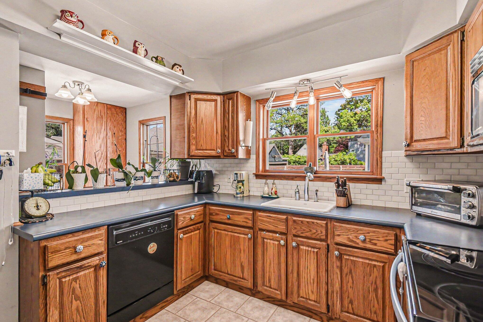 535 Mulford Drive SE Grand Rapids MI 49507