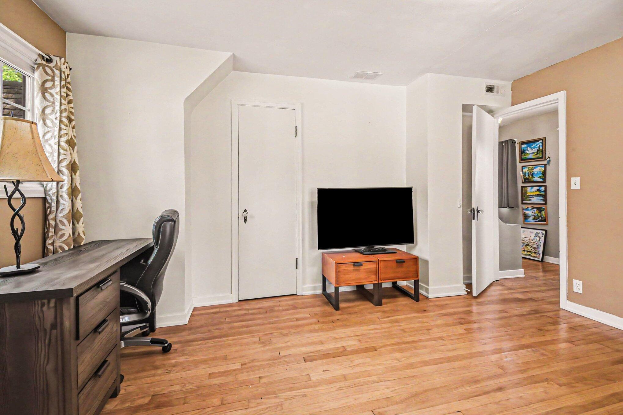 535 Mulford Drive SE Grand Rapids MI 49507