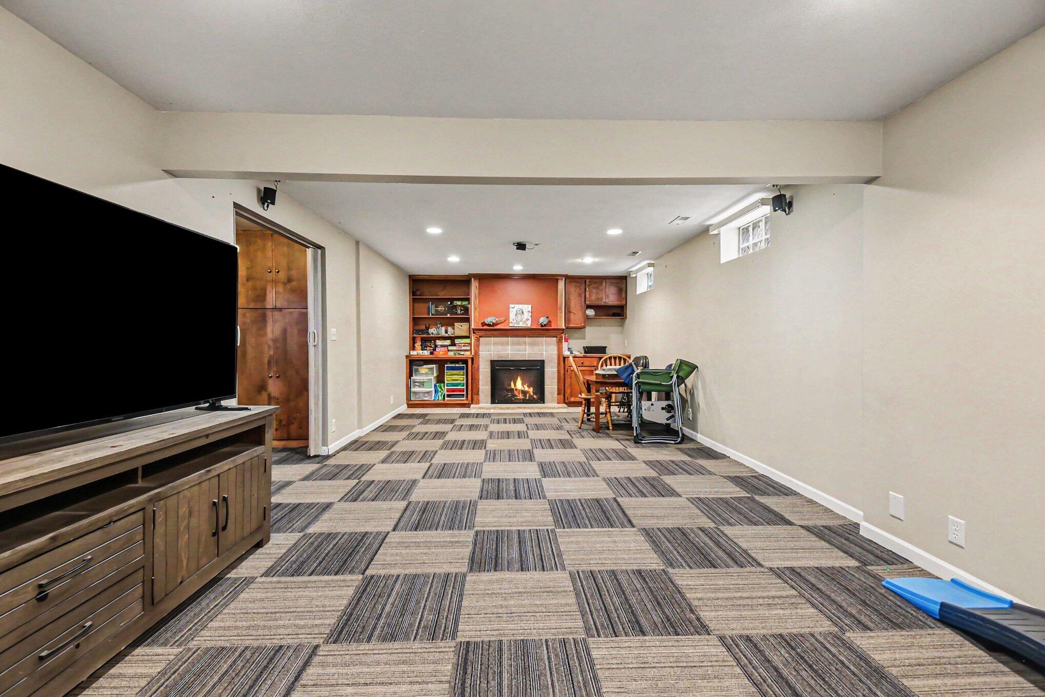 535 Mulford Drive SE Grand Rapids MI 49507