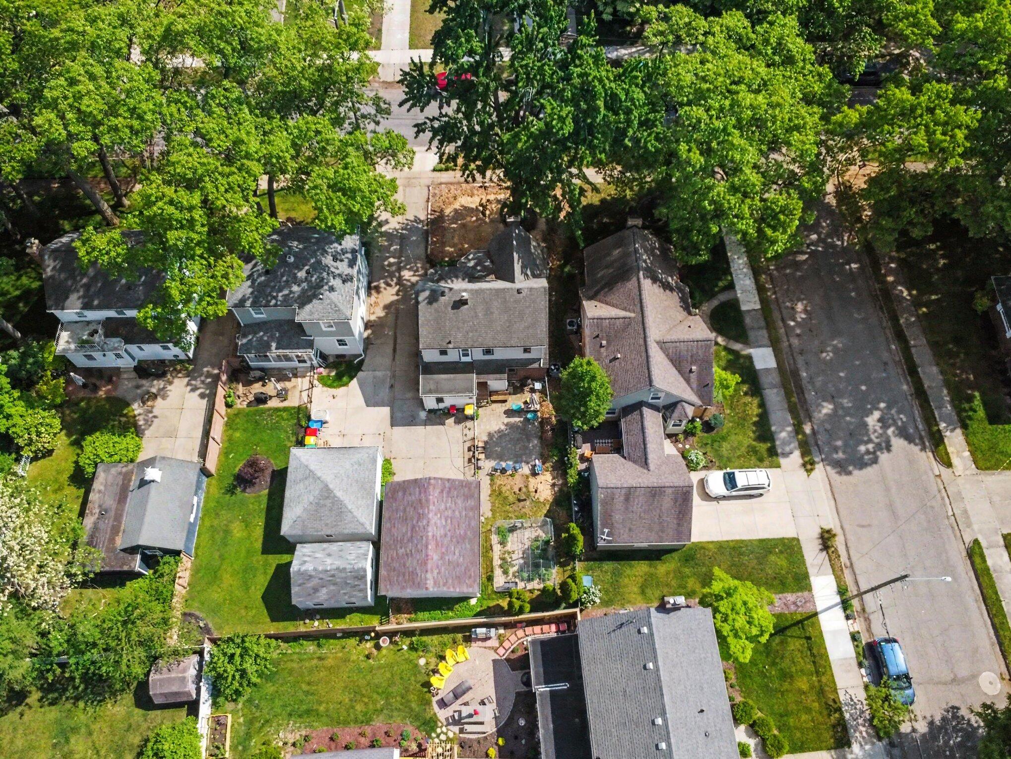 535 Mulford Drive SE Grand Rapids MI 49507