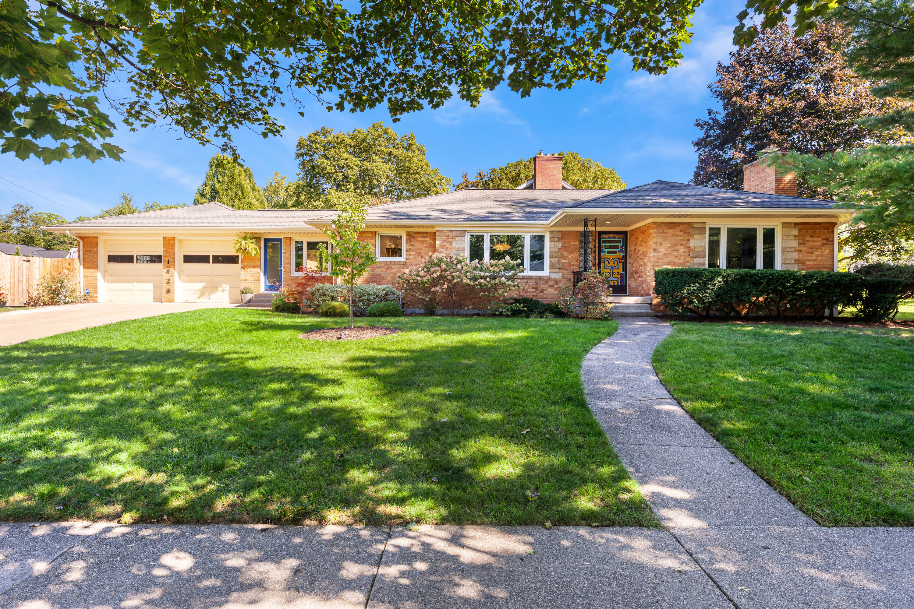 1426 Lake Grove Avenue SE East Grand Rapids MI 49506