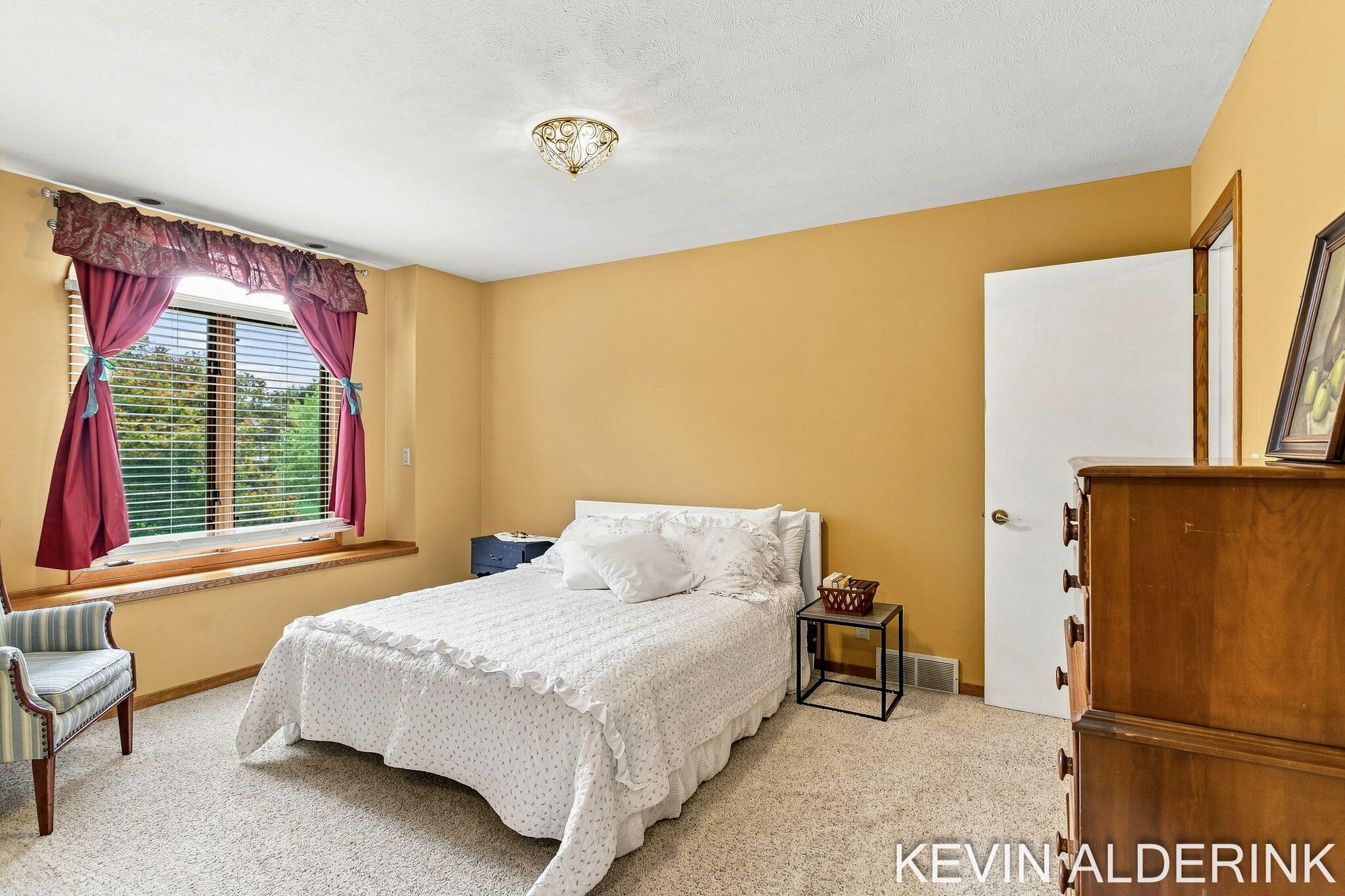 1305 Augusta Court W Holland MI 49423