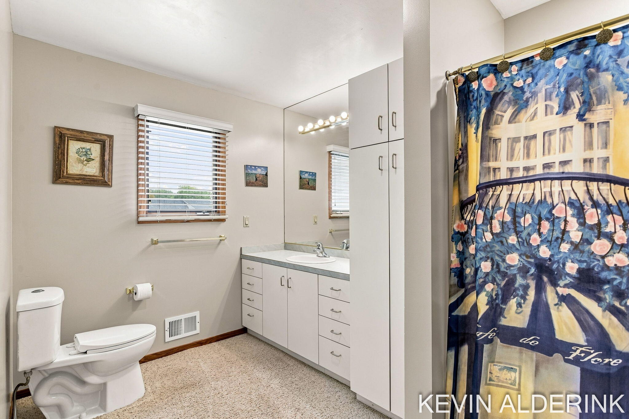 1305 Augusta Court W Holland MI 49423