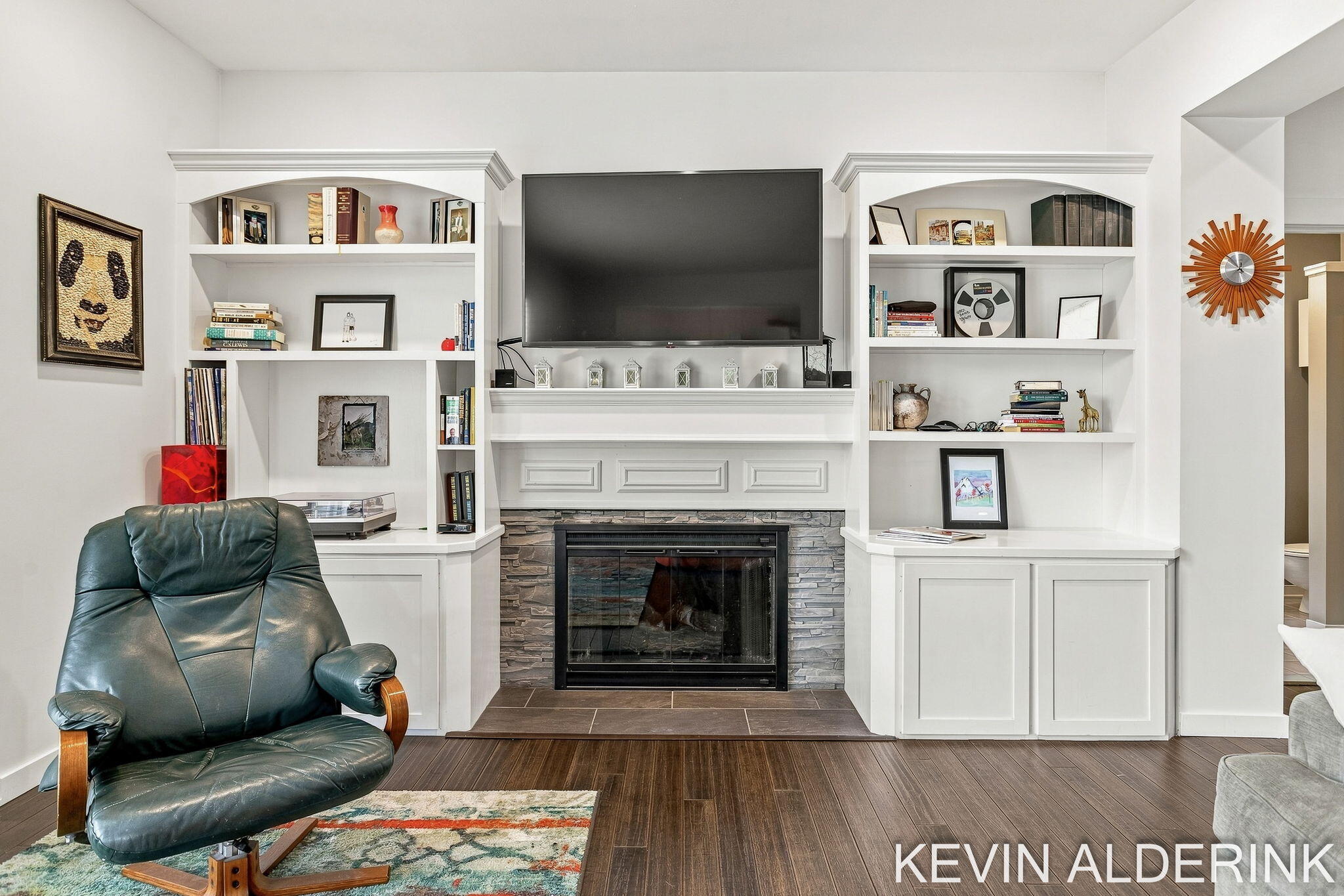 1305 Augusta Court W Holland MI 49423