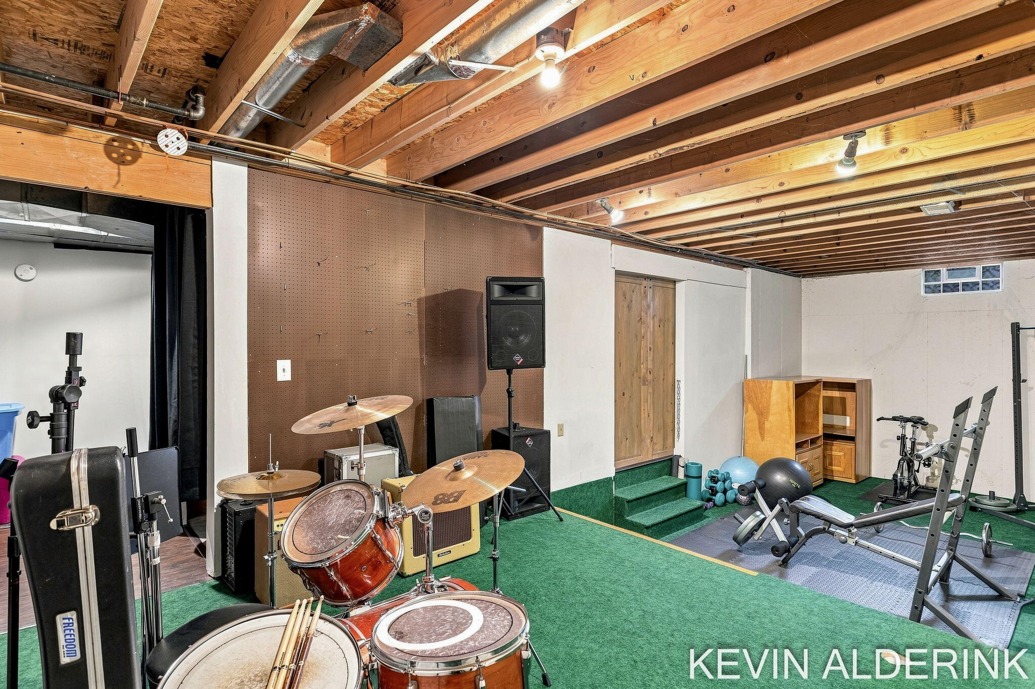 1305 Augusta Court W Holland MI 49423